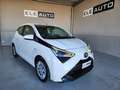 Toyota Aygo 1.0 VVT-i 72 CV Connect 5p X-Business Bianco - thumbnail 1