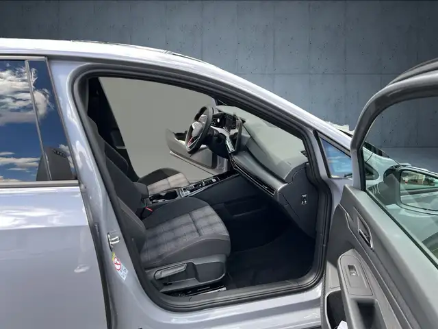 Volkswagen Golf view 15