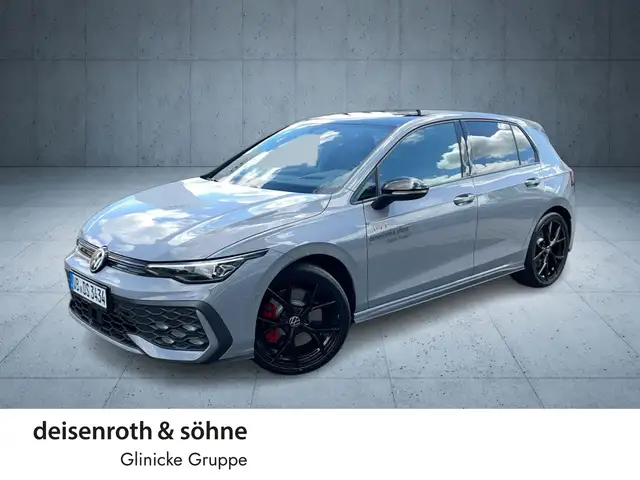Volkswagen Golf main image