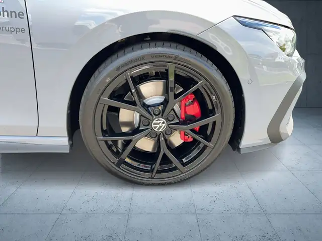 Volkswagen Golf view 7