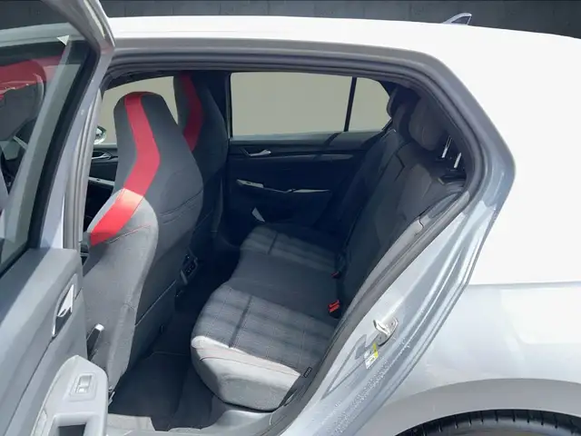 Volkswagen Golf view 12