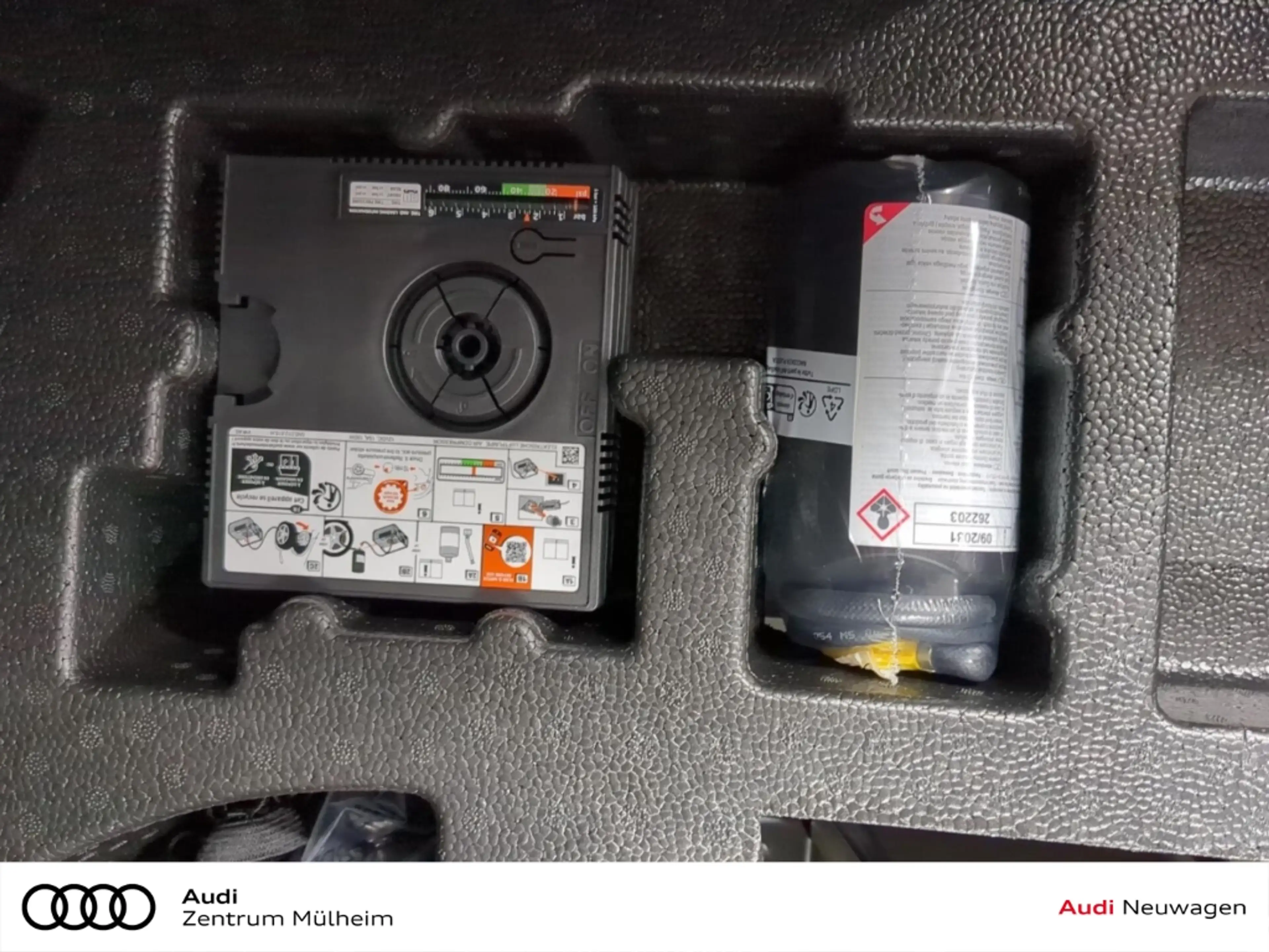 Audi RS3 Sportback Navi Matrix LED Pano Optikpaket schwarz — photo 10