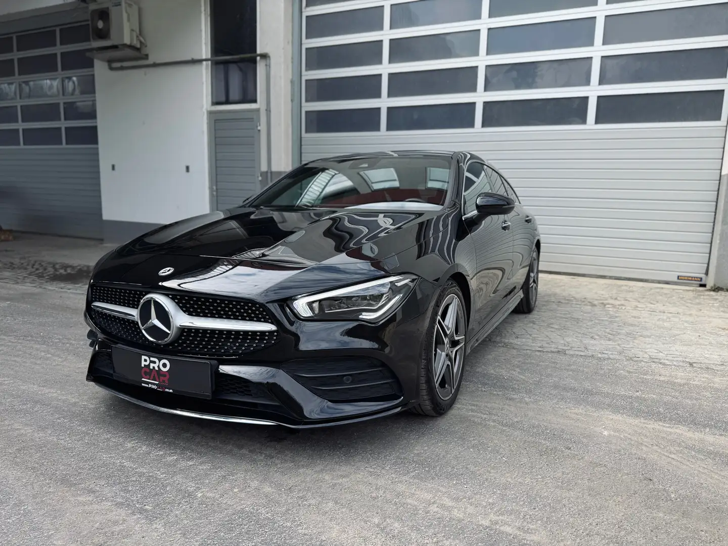 Mercedes-Benz CLA 200 SB AMG Line *Panorama/Ambiente/Keyless/Multibeam Noir - 1