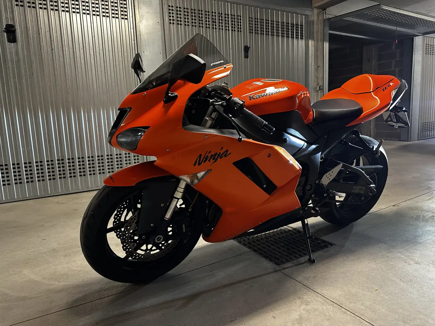 Kawasaki Ninja ZX-6R Oranje - 1