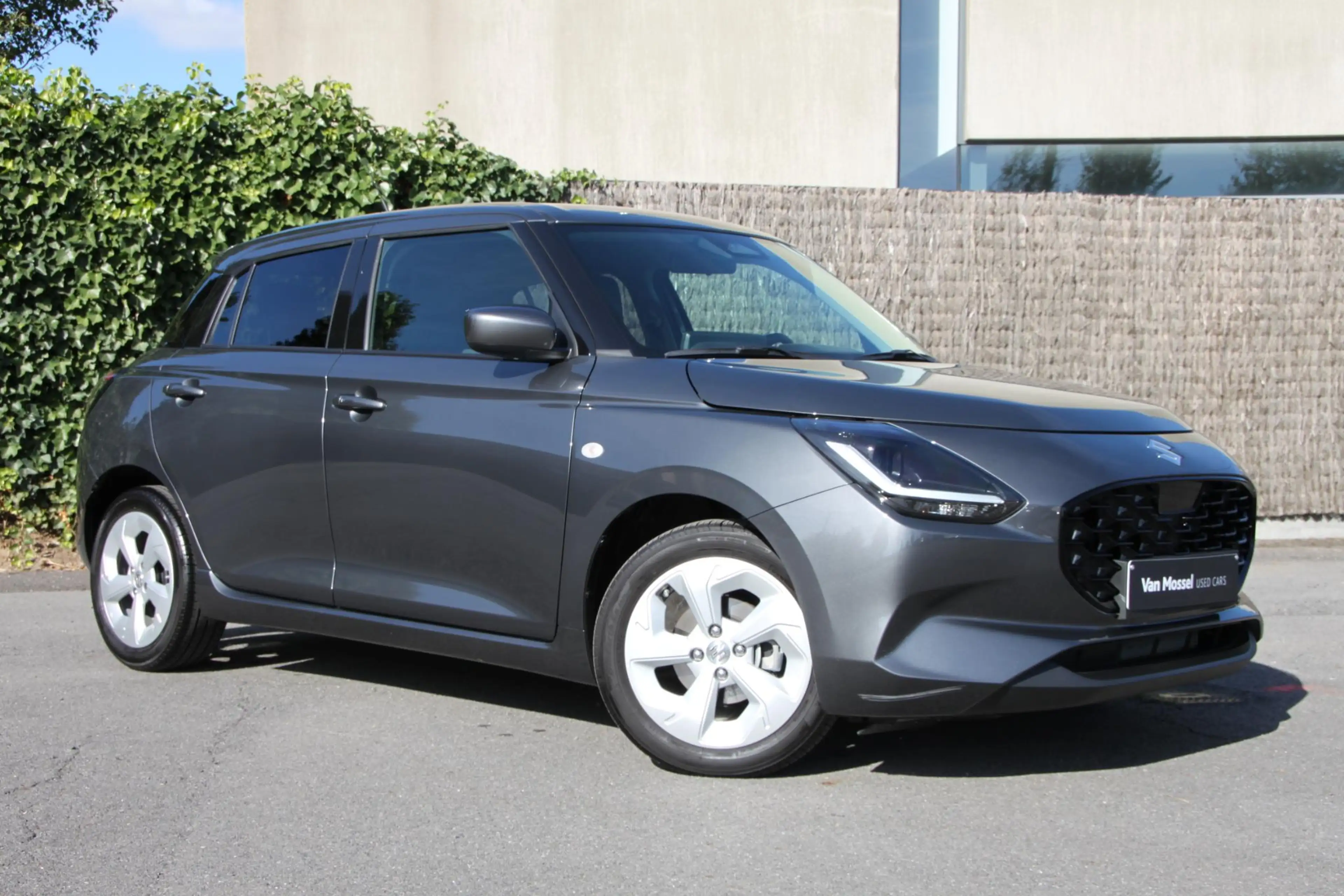 Suzuki Swift 1.2 Grand Luxe + CVT — photo 3