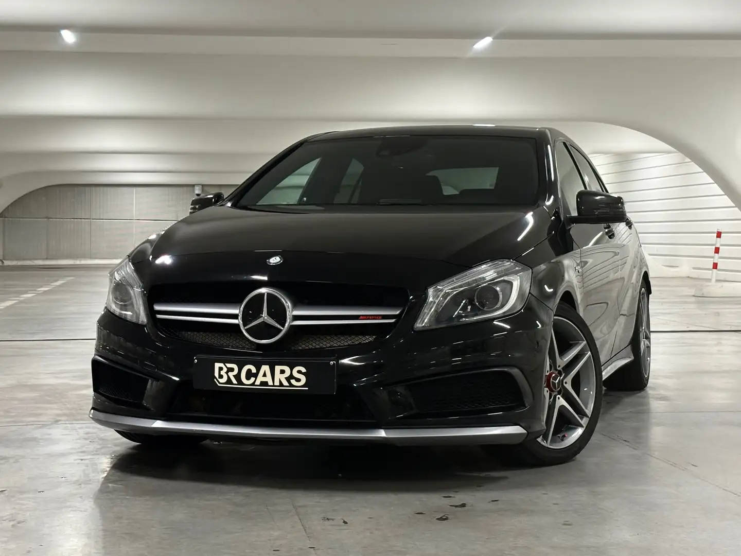 Mercedes-Benz A 45 AMG A 45 AMG 4-Matic Schwarz - 1