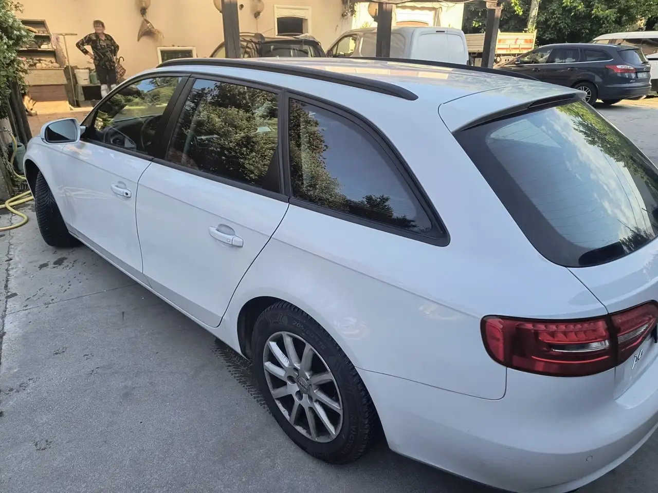 Audi A4 Avant 1.9 tdi 110cv auto, foto 2