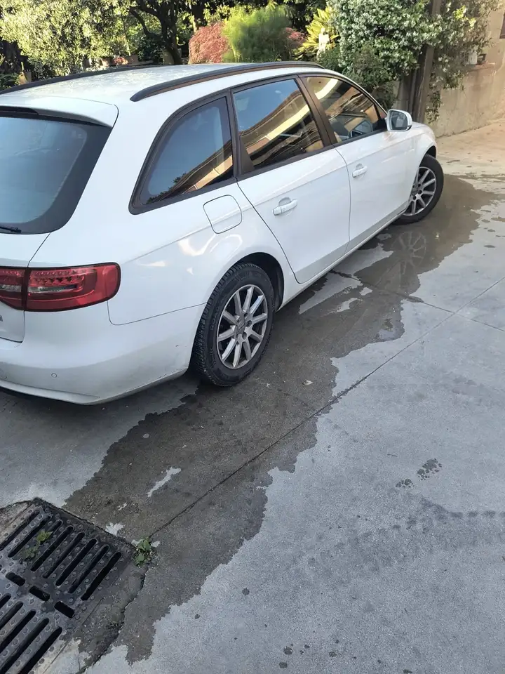Audi A4 Avant 1.9 tdi 110cv auto, foto 3
