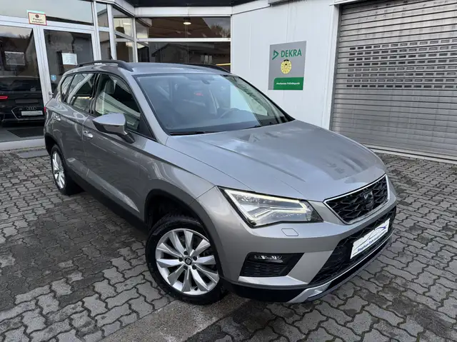 SEAT Ateca Style mit Klima/Navi/PDC/ESP/Met./Alus/AHK/LED/