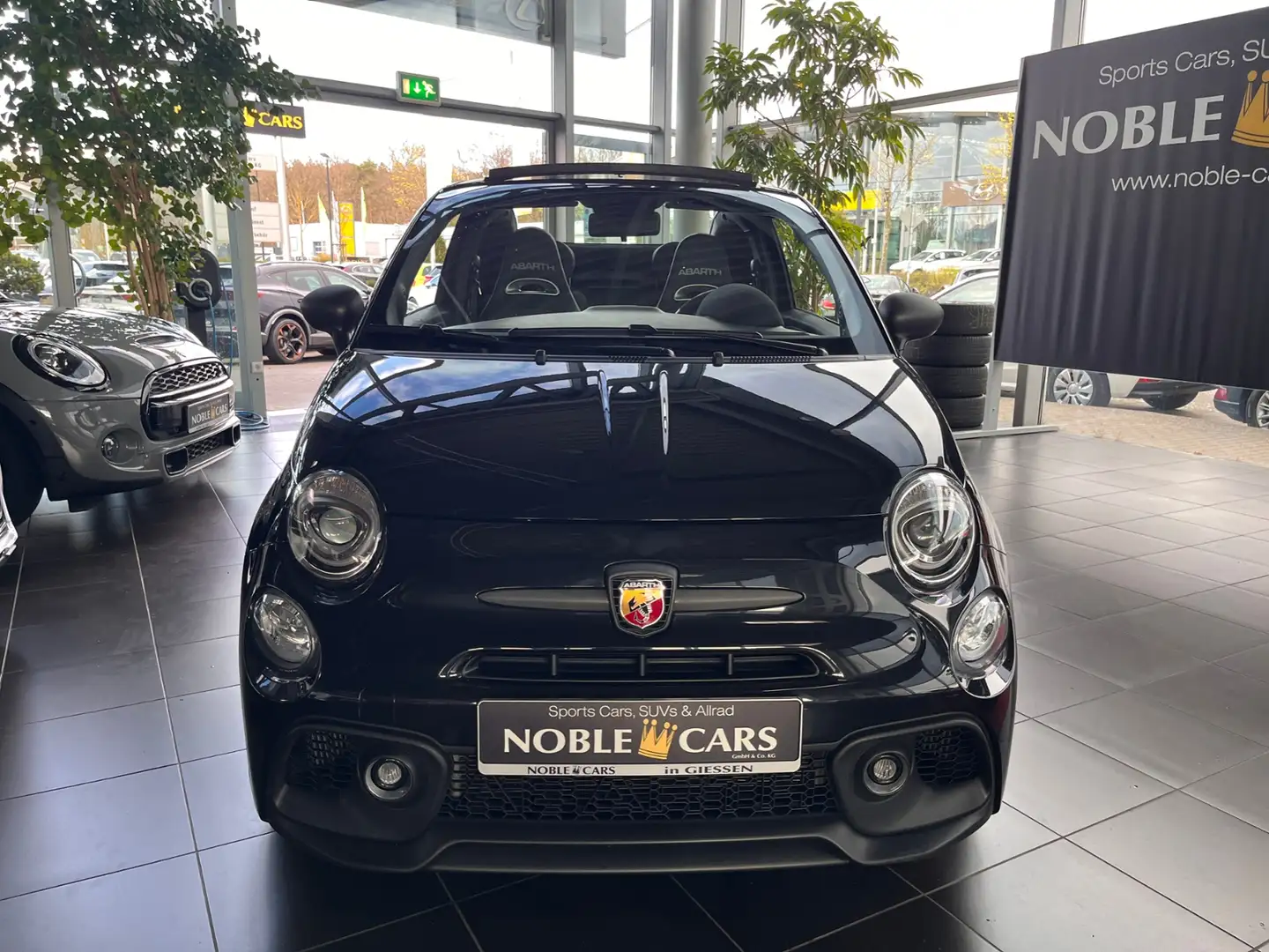 Abarth 695C Cabrio KLIMA NAV BEATS LEDER Schwarz - 2