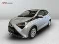 Toyota Aygo 5p 1.0 x-play 72cv Argento - thumbnail 1