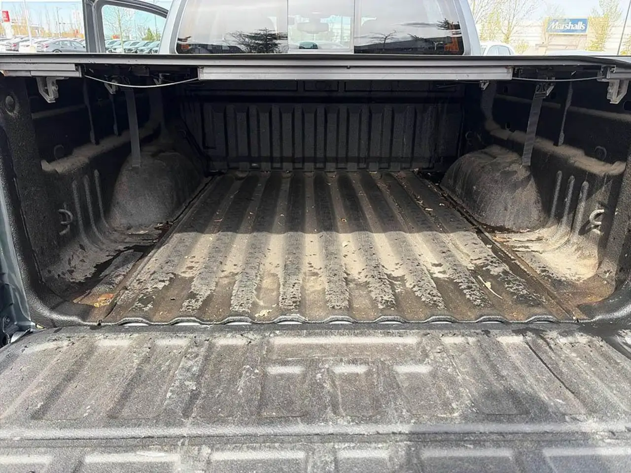GMC Canyon снимка GMC Canyon