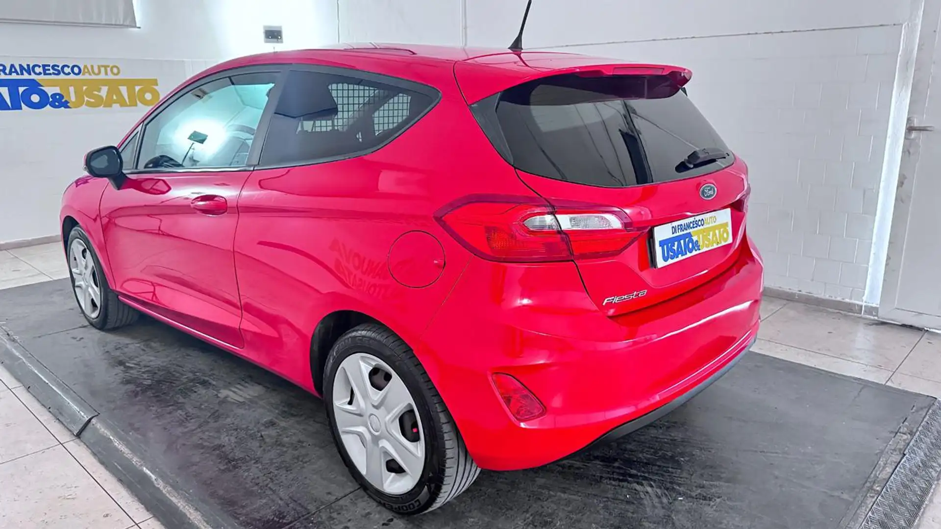 Ford Fiesta Van 1.5 tdci 85cv Trend my20 Rosso - 2