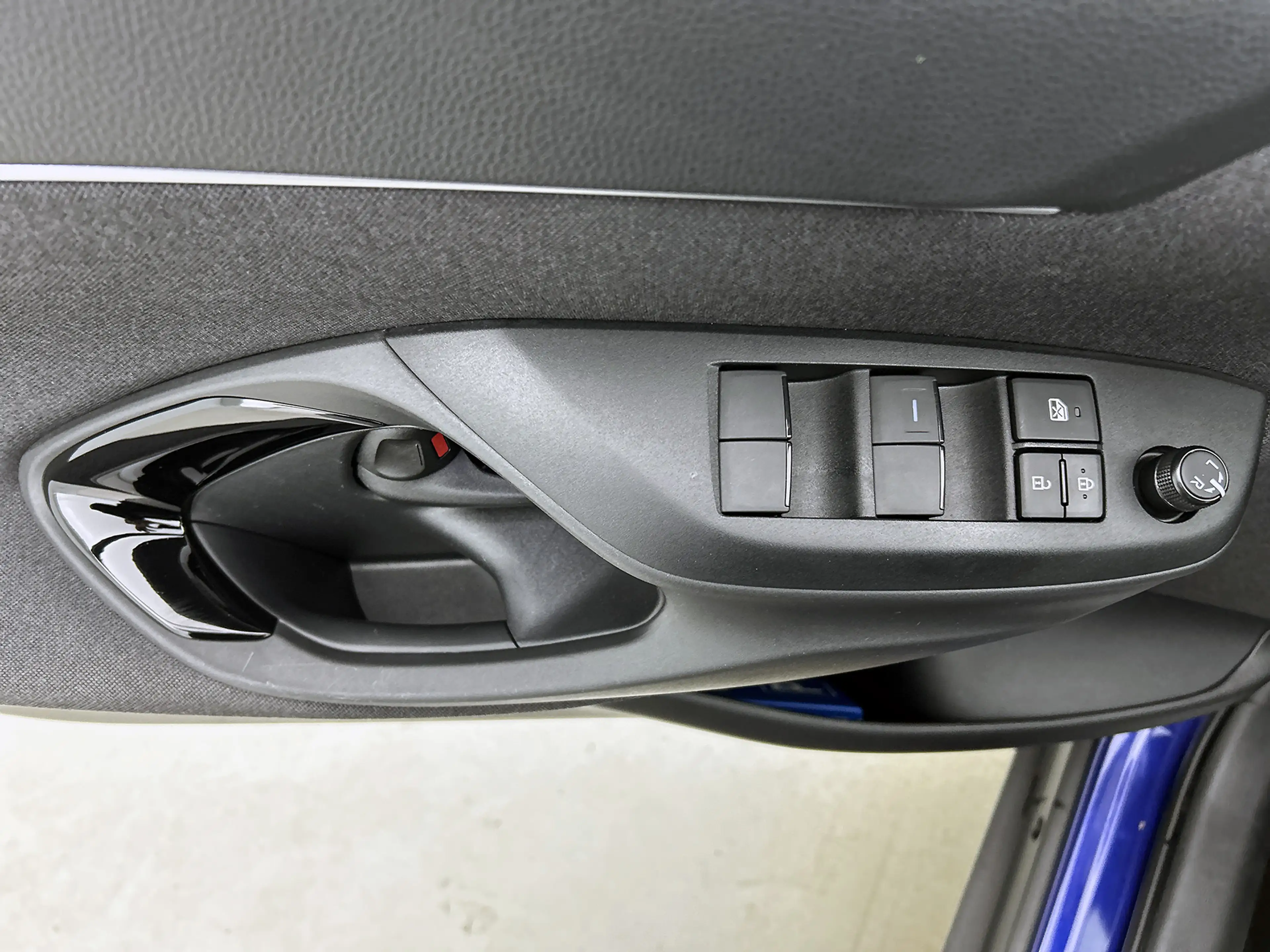 Toyota Yaris Cross 1.5 Hybrid 115 Dynamic | BTW Voertuig | NL Auto | — photo 29