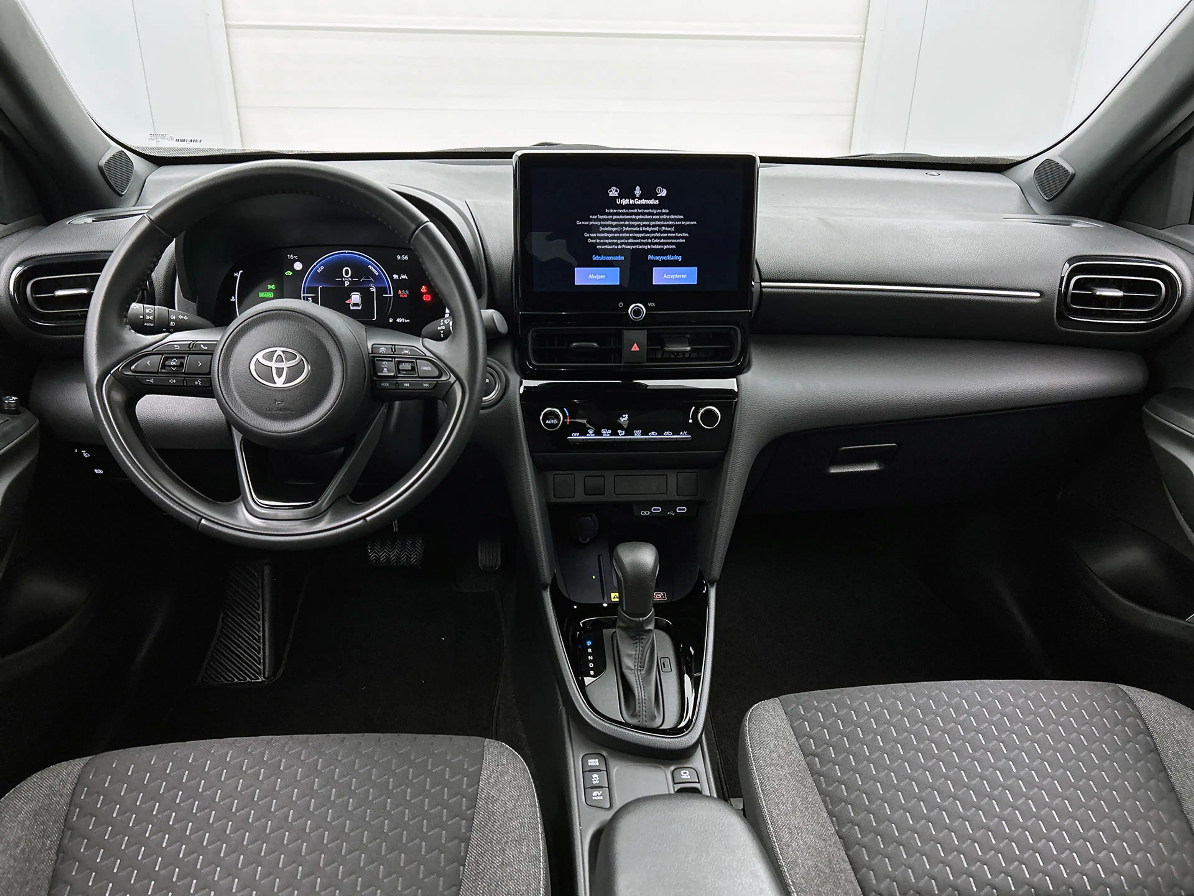 Toyota Yaris Cross 1.5 Hybrid 115 Dynamic | BTW Voertuig | NL Auto | — photo 4