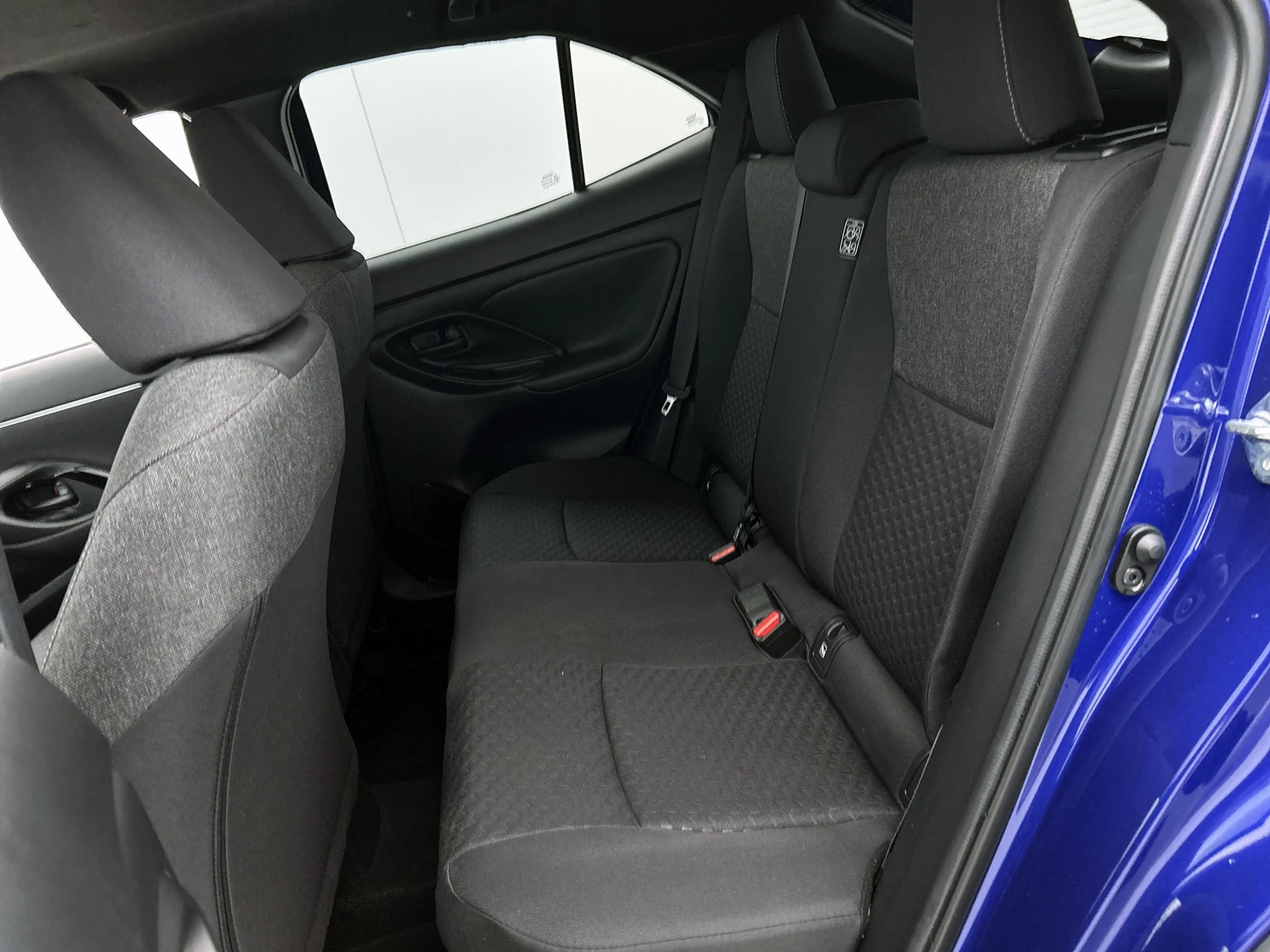 Toyota Yaris Cross 1.5 Hybrid 115 Dynamic | BTW Voertuig | NL Auto | — photo 17