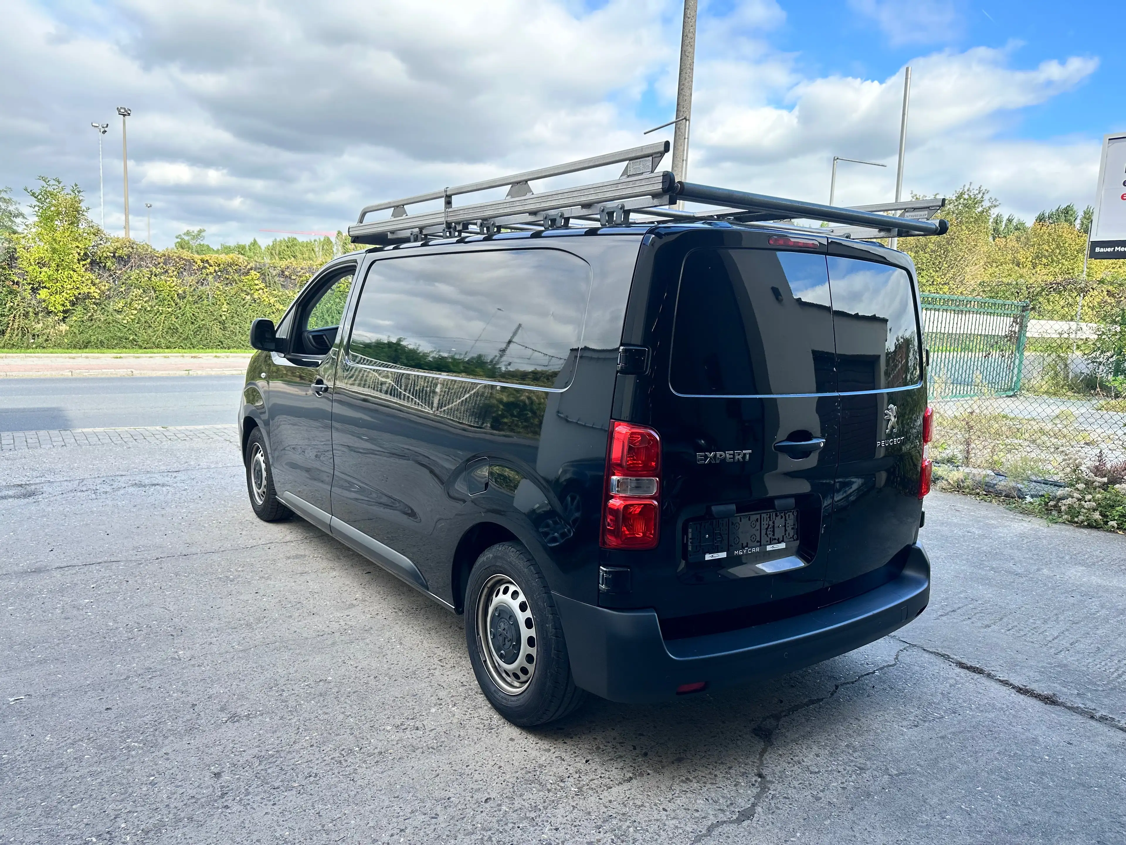 Peugeot Expert 1.5 BlueHDi L1 C. Premium CU S — photo 4