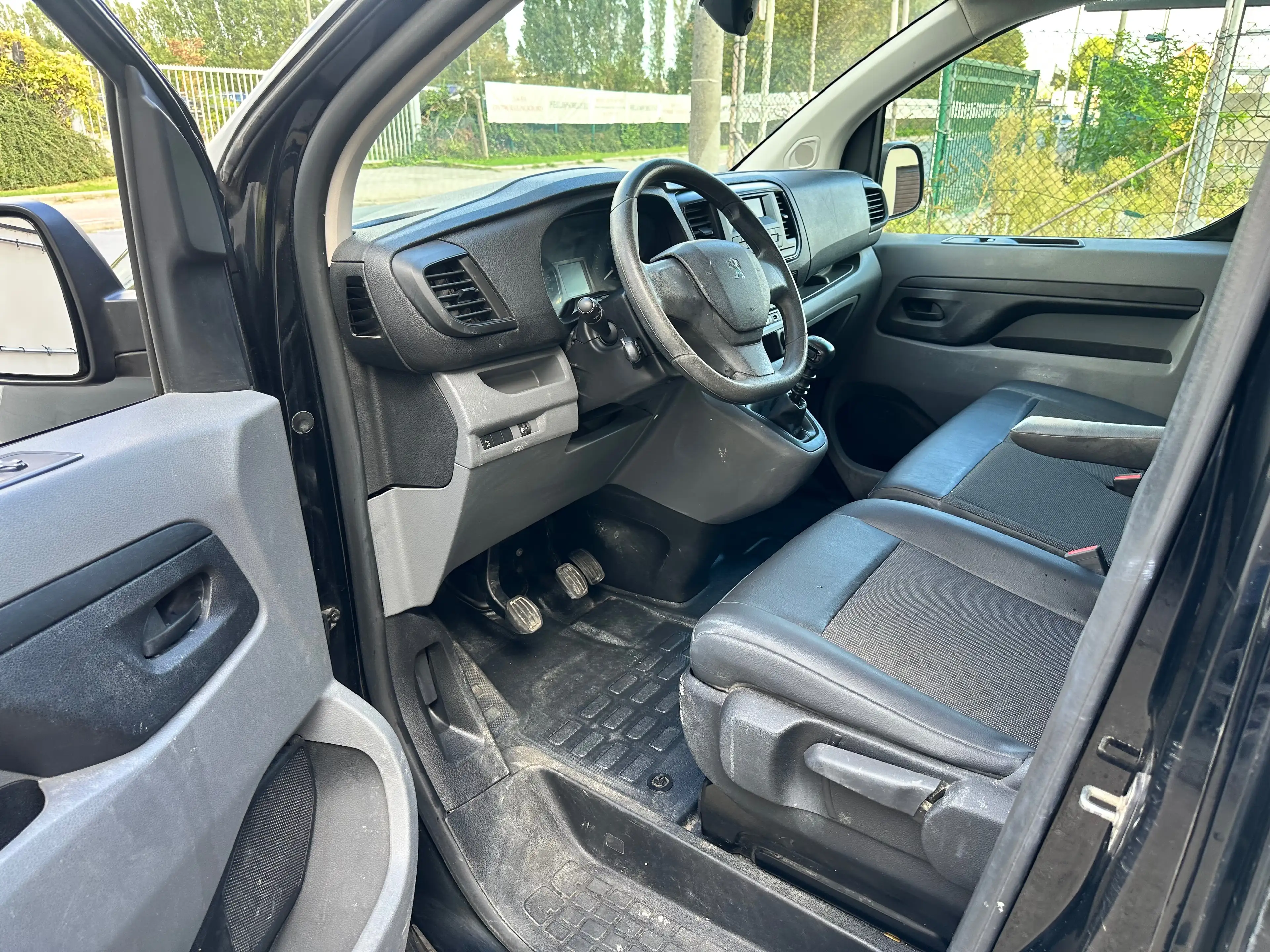 Peugeot Expert 1.5 BlueHDi L1 C. Premium CU S — photo 7