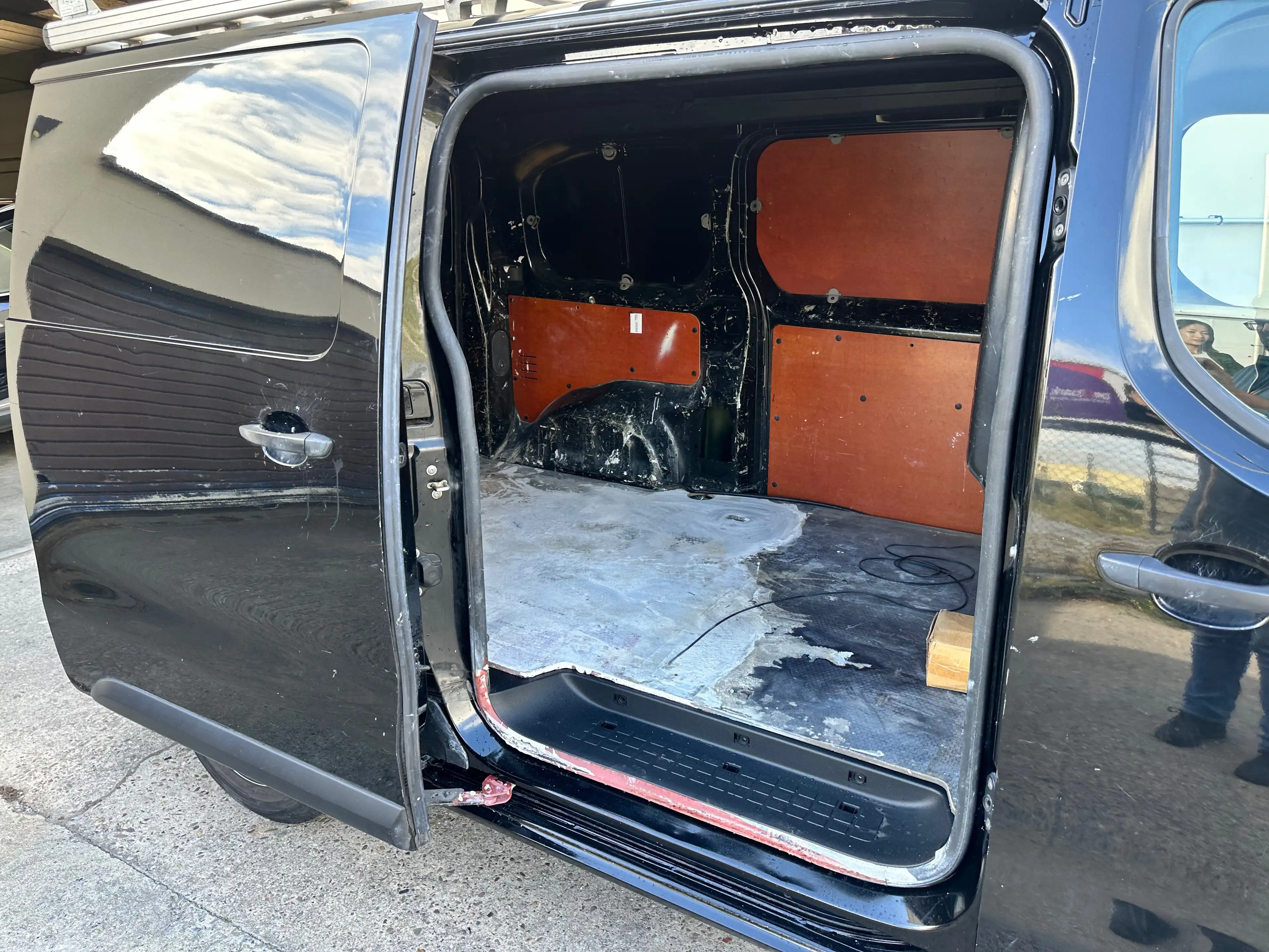 Peugeot Expert 1.5 BlueHDi L1 C. Premium CU S — photo 14