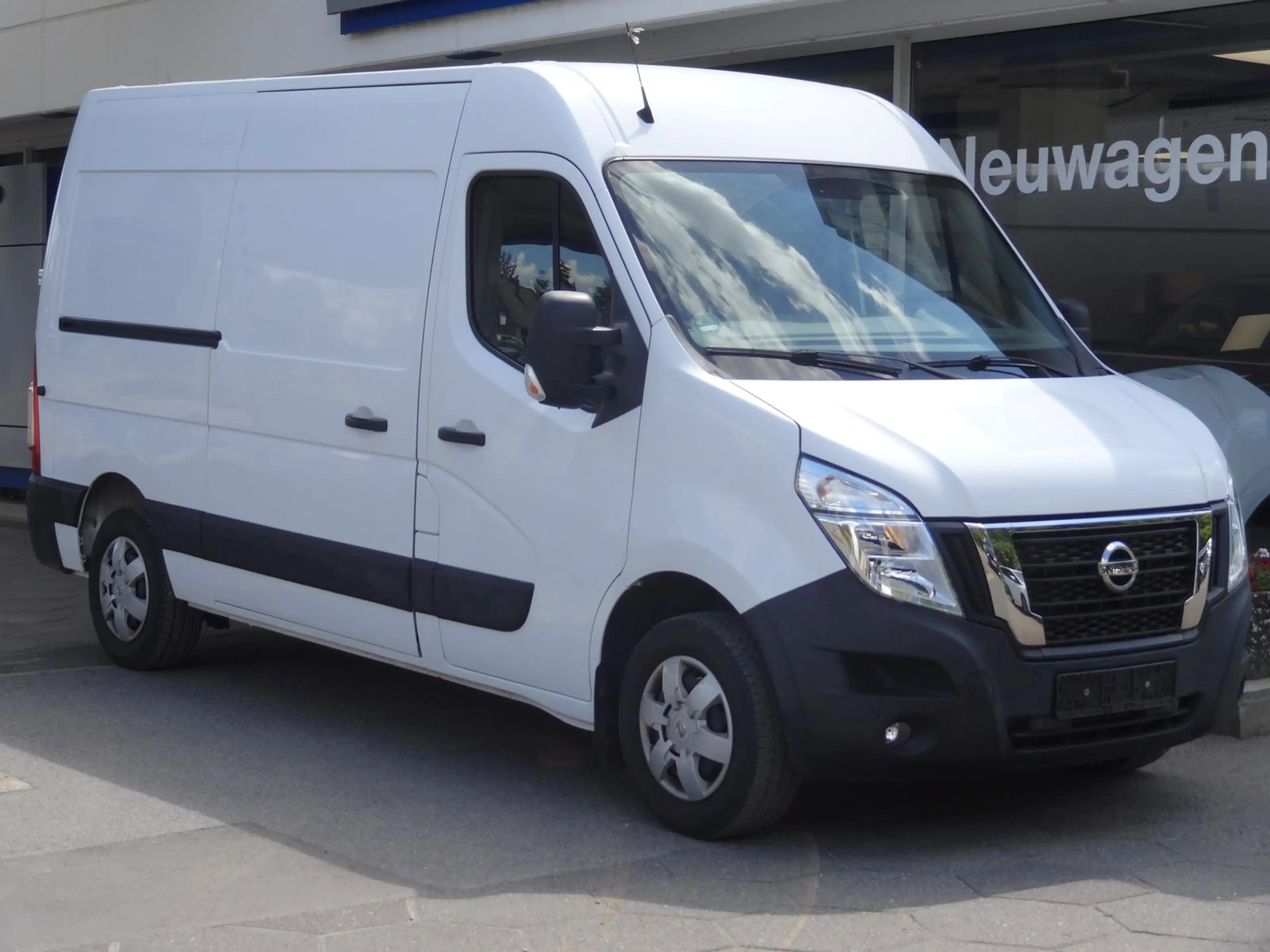 Nissan NV400 Nissan NV400 / Interstar 3,5 L2H2 RFK PDC AHK — photo 3