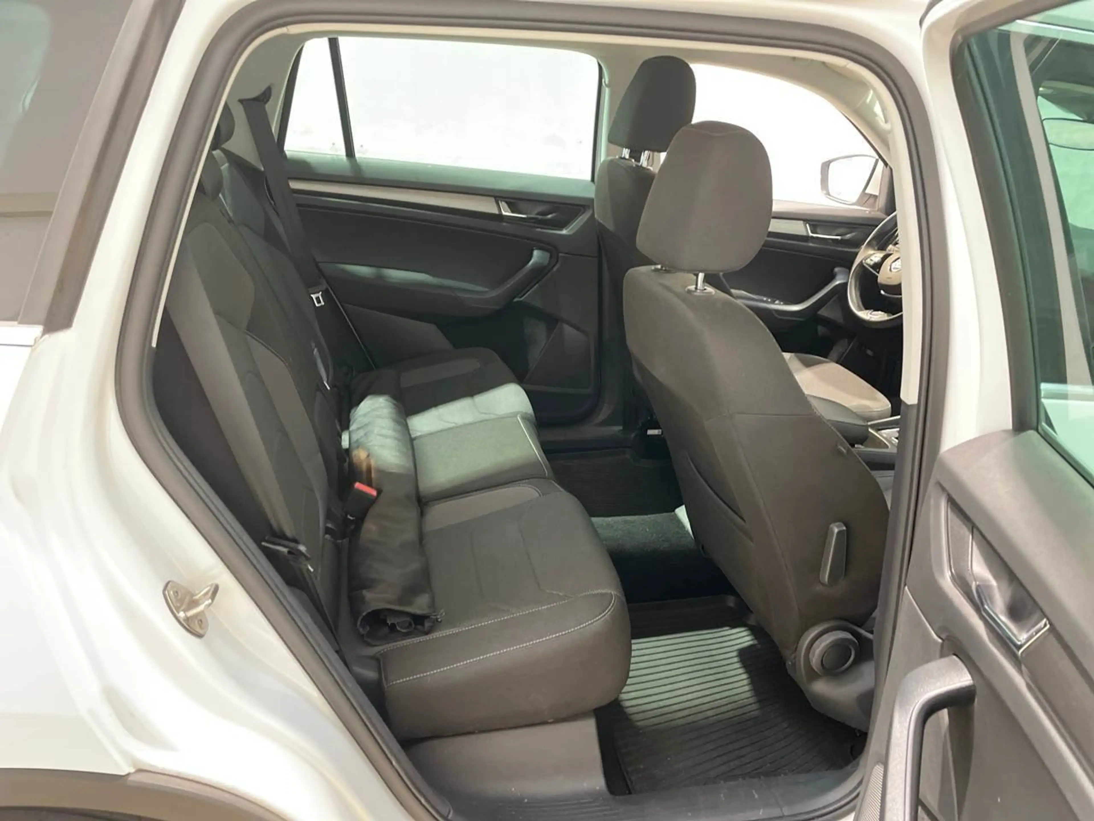 Skoda Kodiaq 2.0 TDI Ambition AHK El.Heckkl. Navi AUT — photo 11