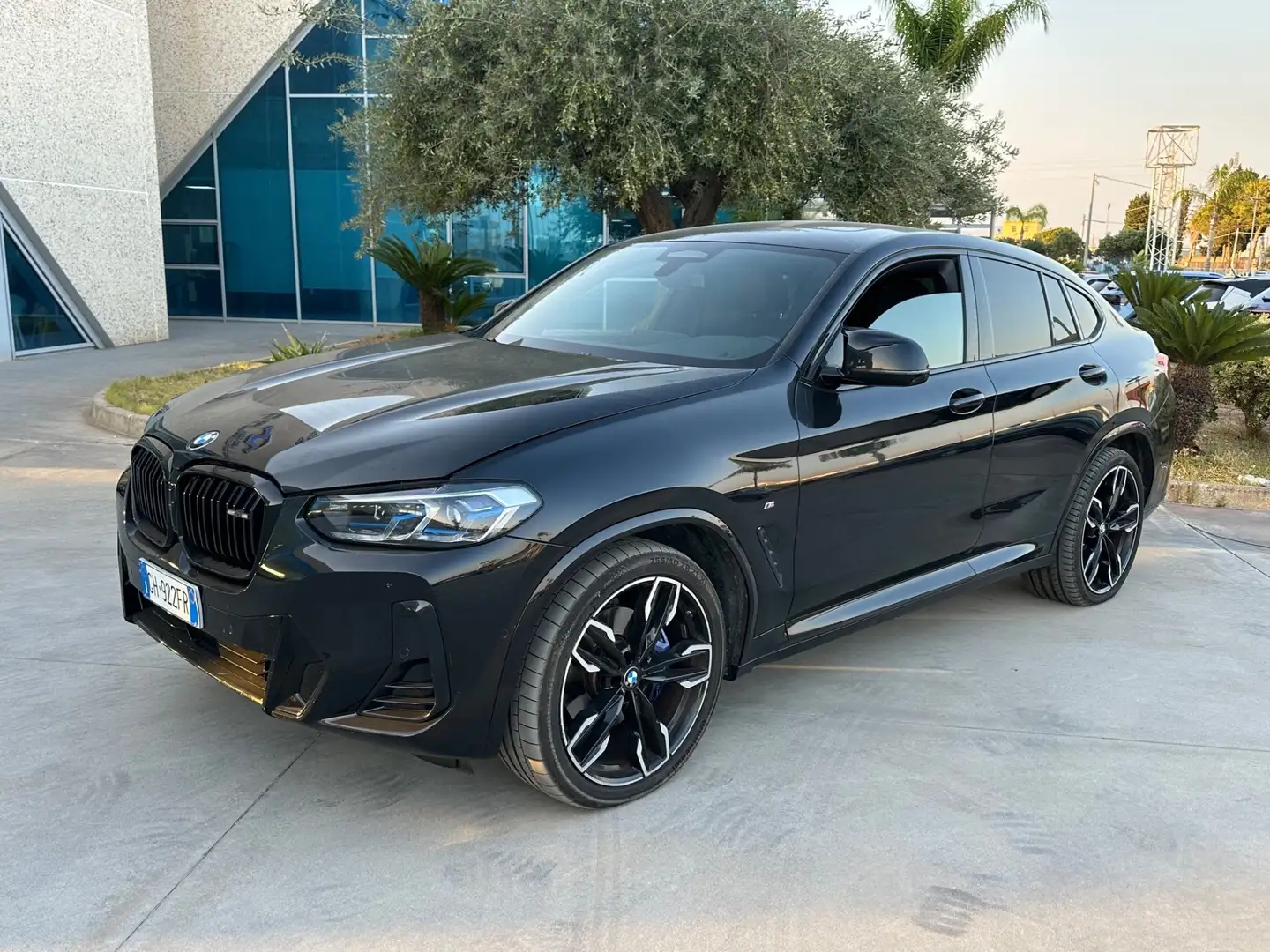 BMW X4 M xdrive M40d offerta T-Stock prezzo imperdibile Schwarz - 1
