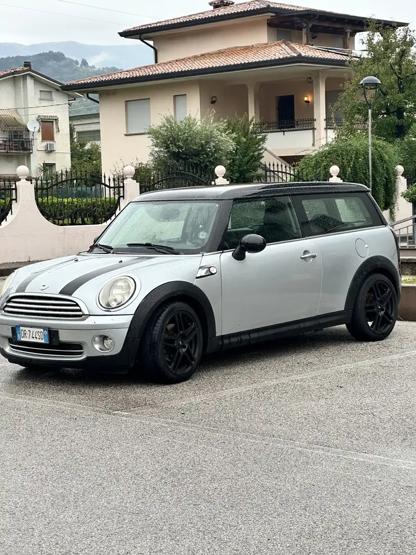 MINI Cooper Clubman 4 porte - 1