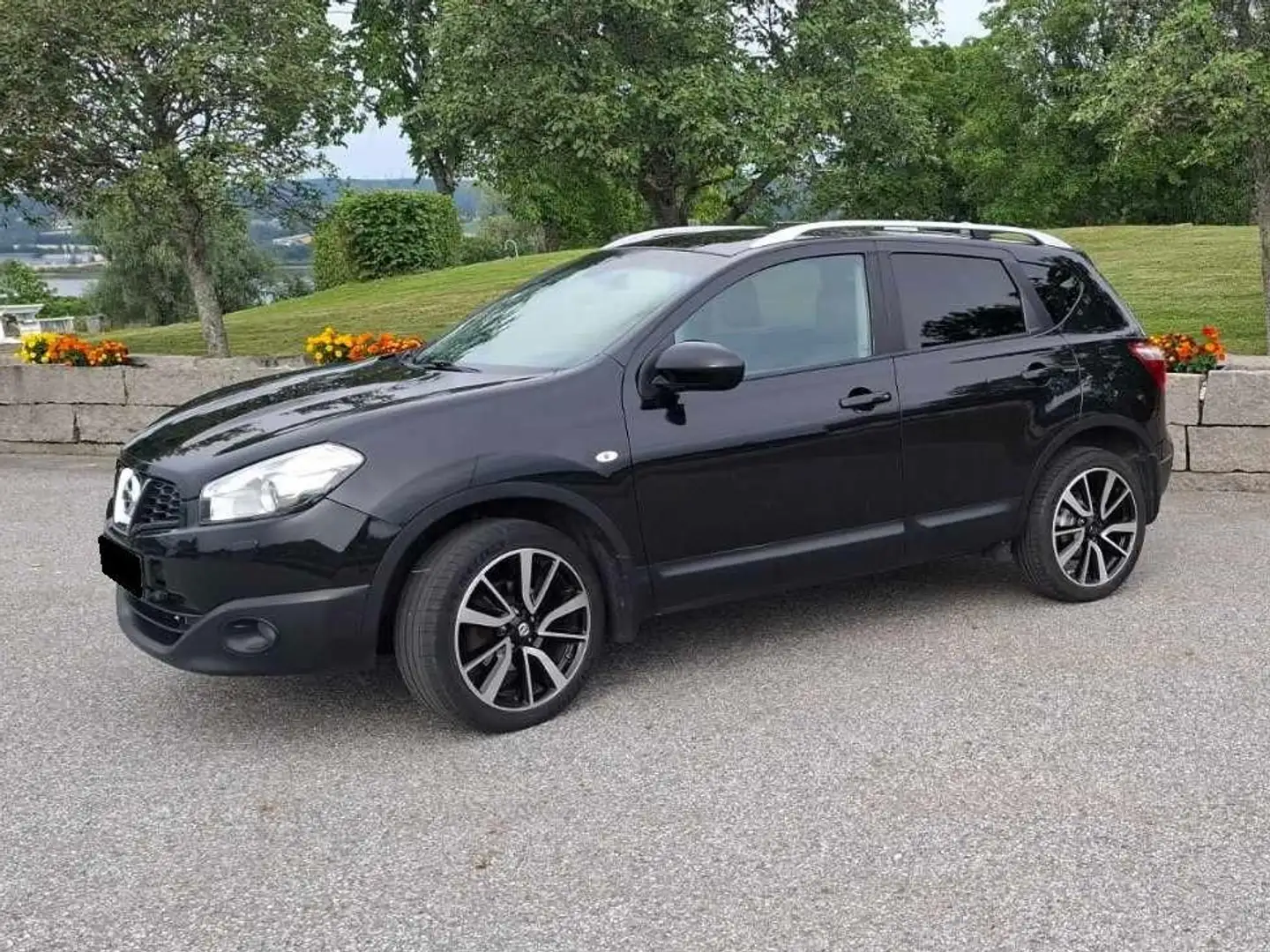 Nissan Qashqai Qashqai 2.0 CVT acenta Černá - 1