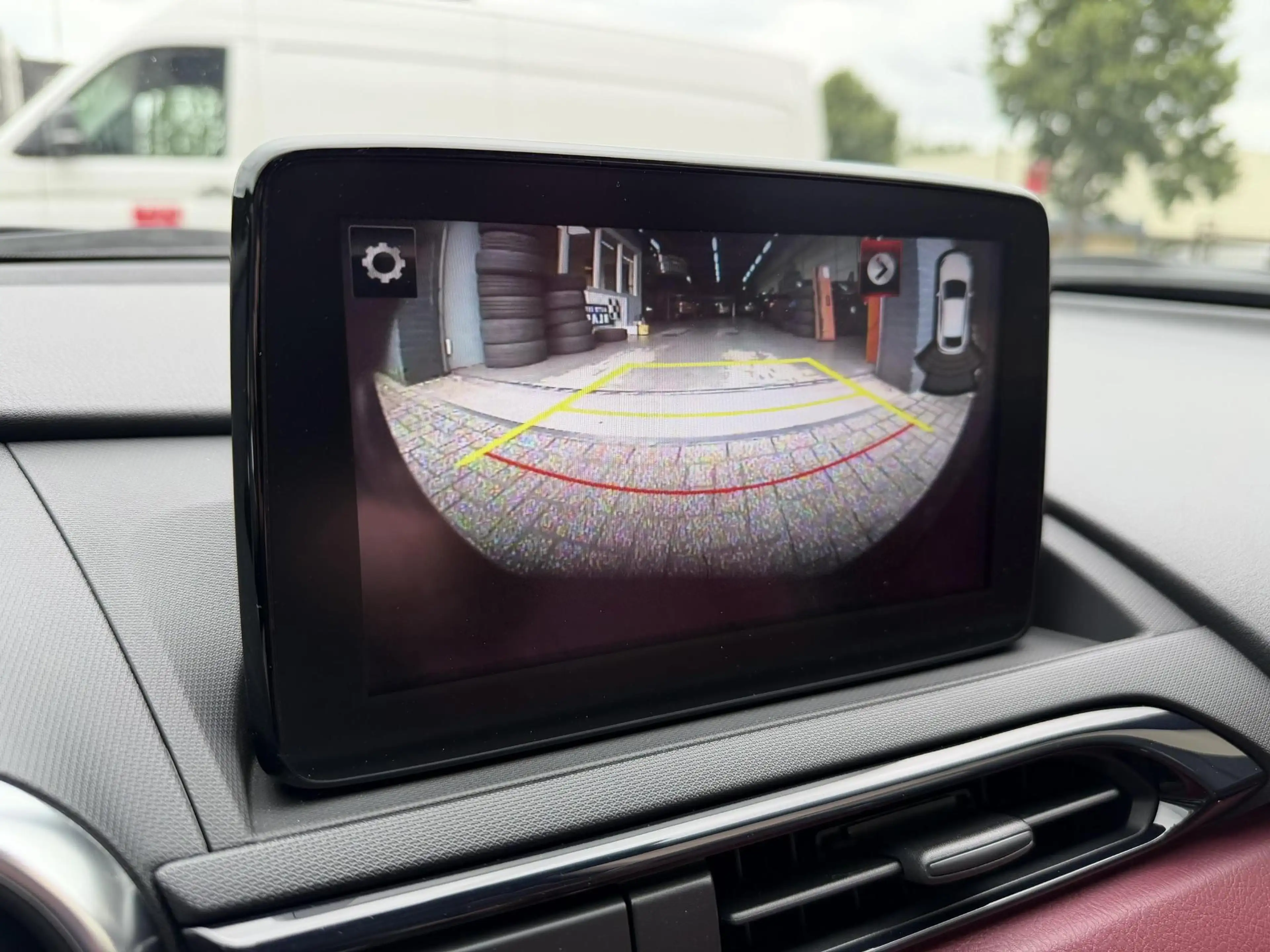 Mazda MX-5 RF 2.0 SkyActiv-G Apple carplay/Clima/Camera/Leder — photo 13