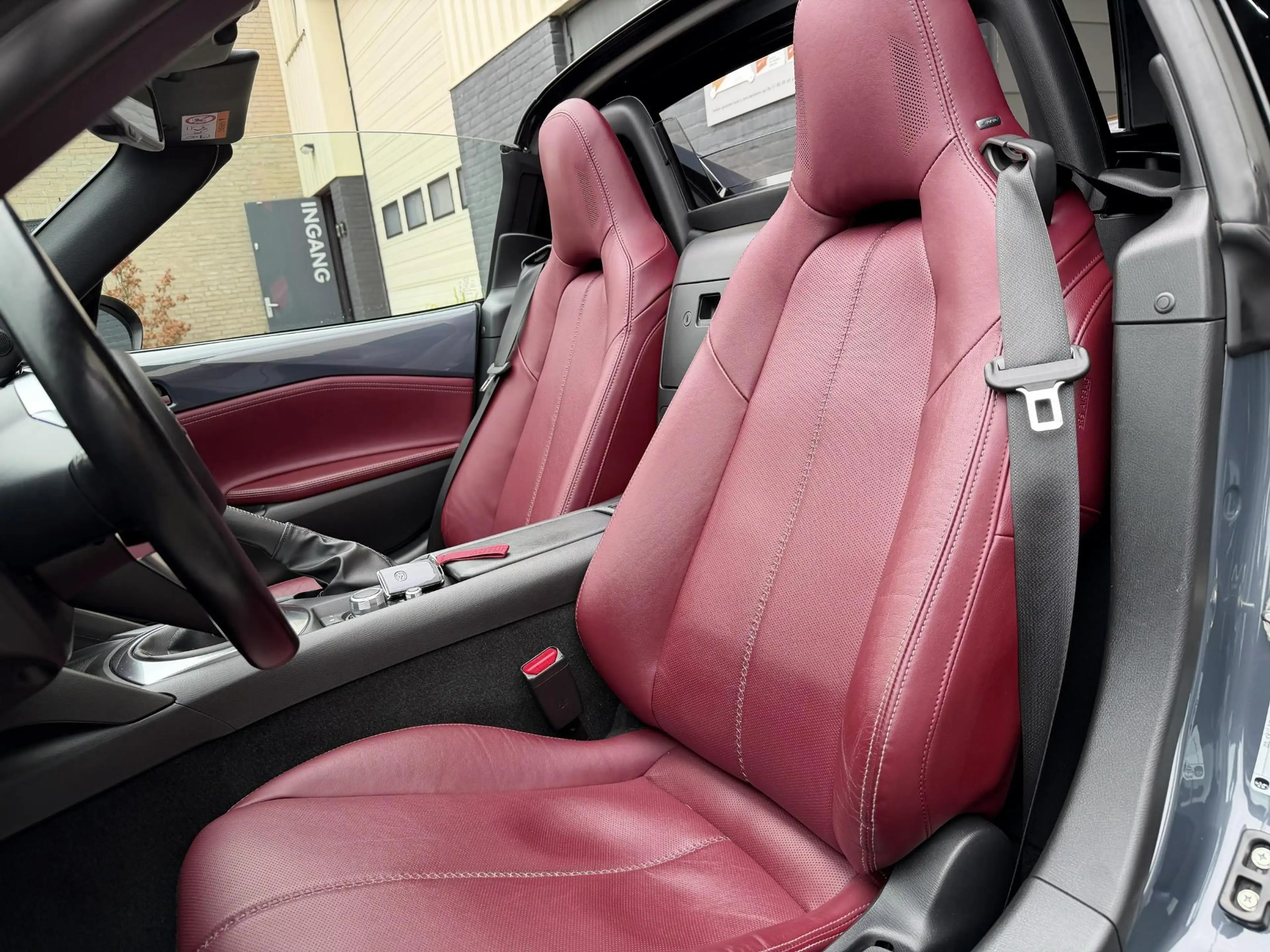 Mazda MX-5 RF 2.0 SkyActiv-G Apple carplay/Clima/Camera/Leder — photo 7
