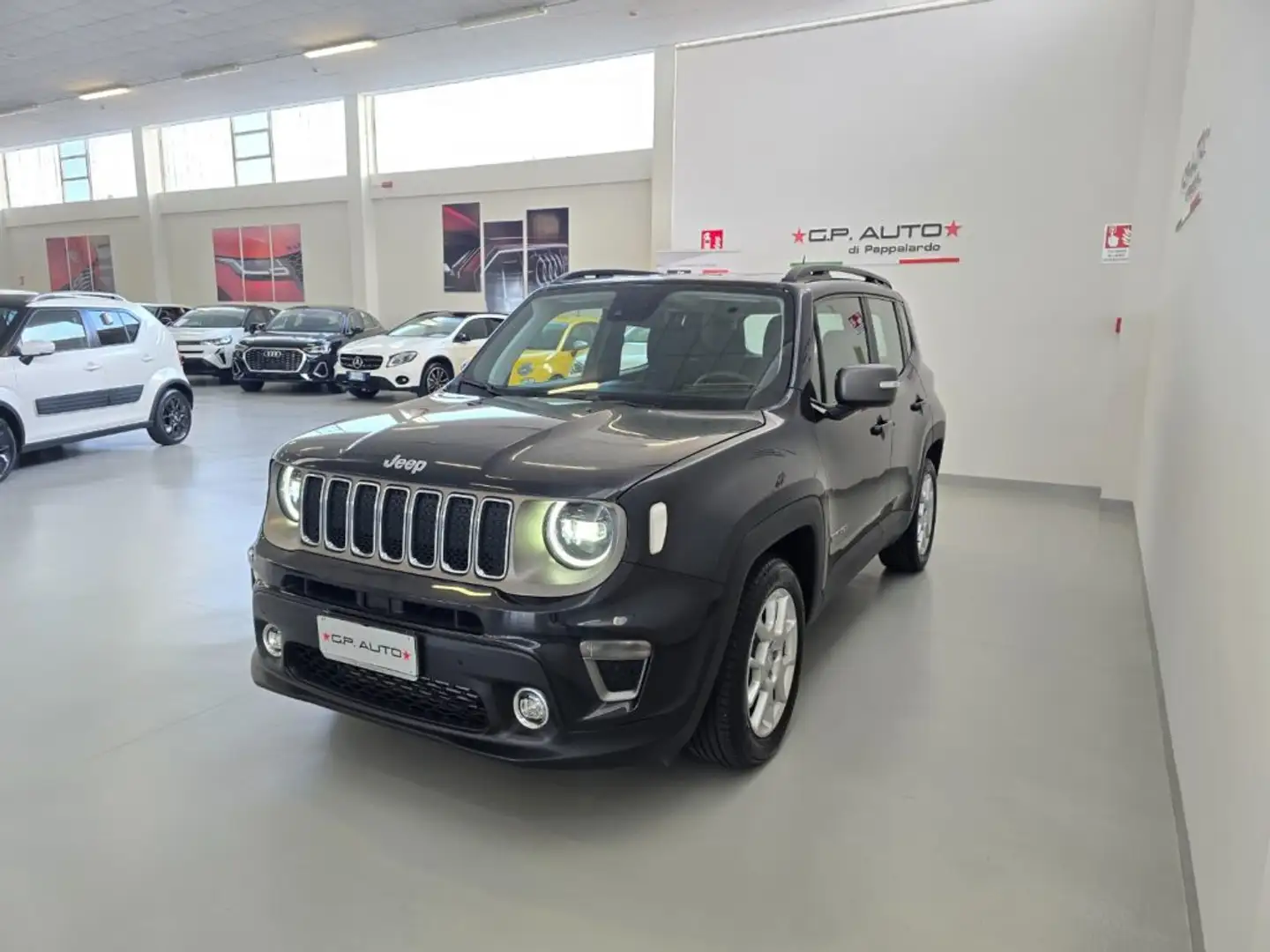 Jeep Renegade 1.6 Mjt 120 CV Limited Noir - 1