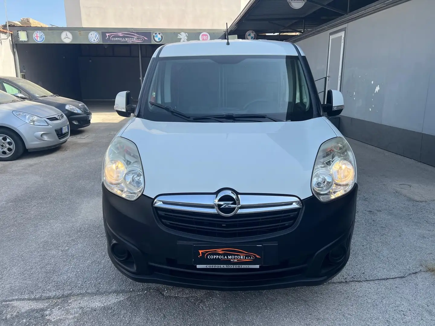 Opel Combo 1.6 diesel 105 cv Clima Bianco - 2