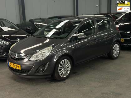 Opel Corsa 1.2-16V Cosmo 2de Eigenaar Nieuwe APK NAP