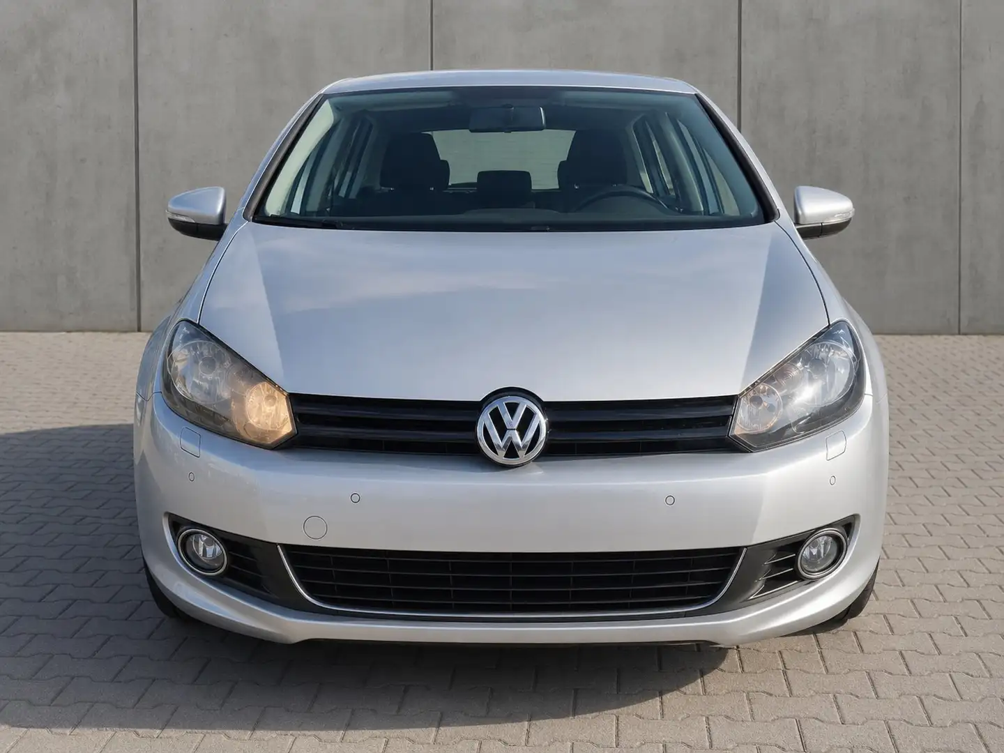 Volkswagen Golf Trendline 1,6 TDI DPF //Klimatronic//Sitzheizung Silber - 1