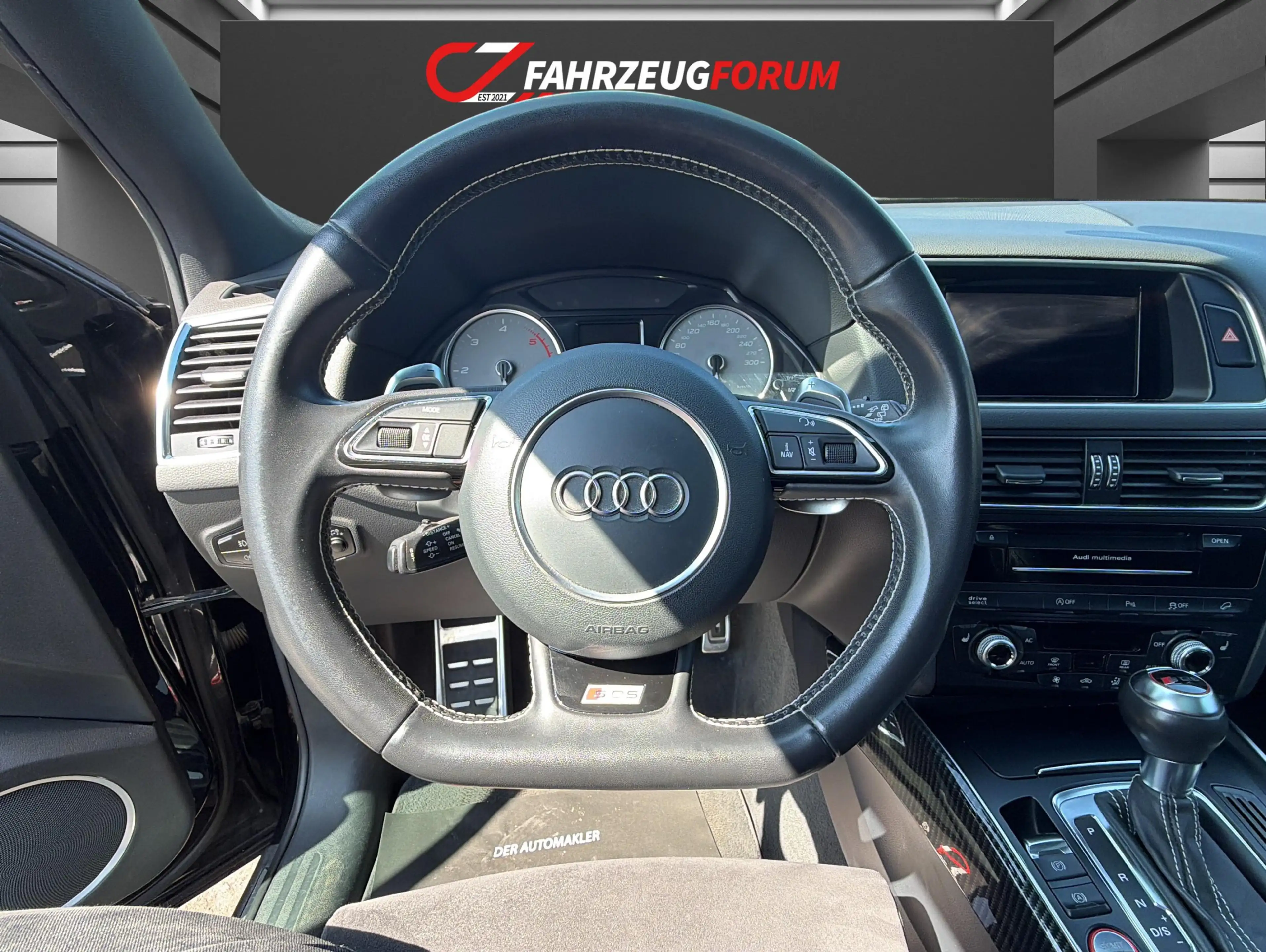 Audi SQ5 3.0 TDI quattro — photo 15