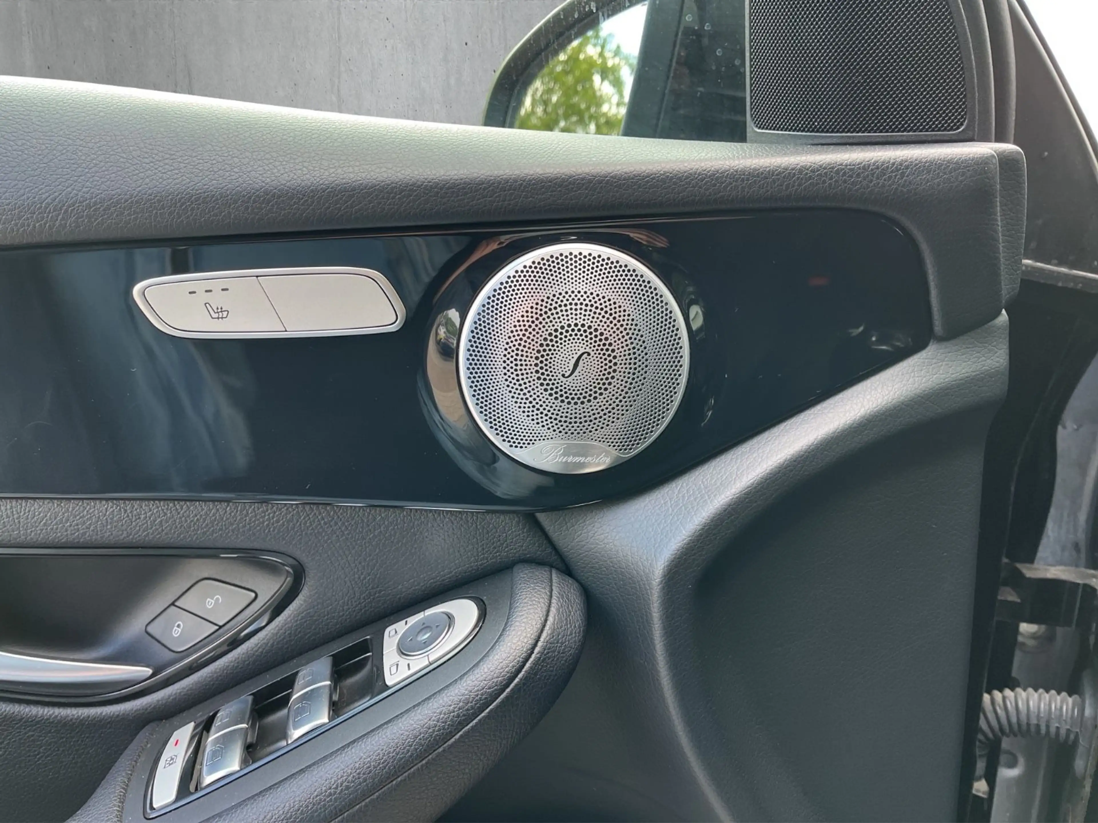 Mercedes-Benz GLC 350 d 4Matic AHK/LED/BURMESTER/NAVI/DAB+ — photo 14