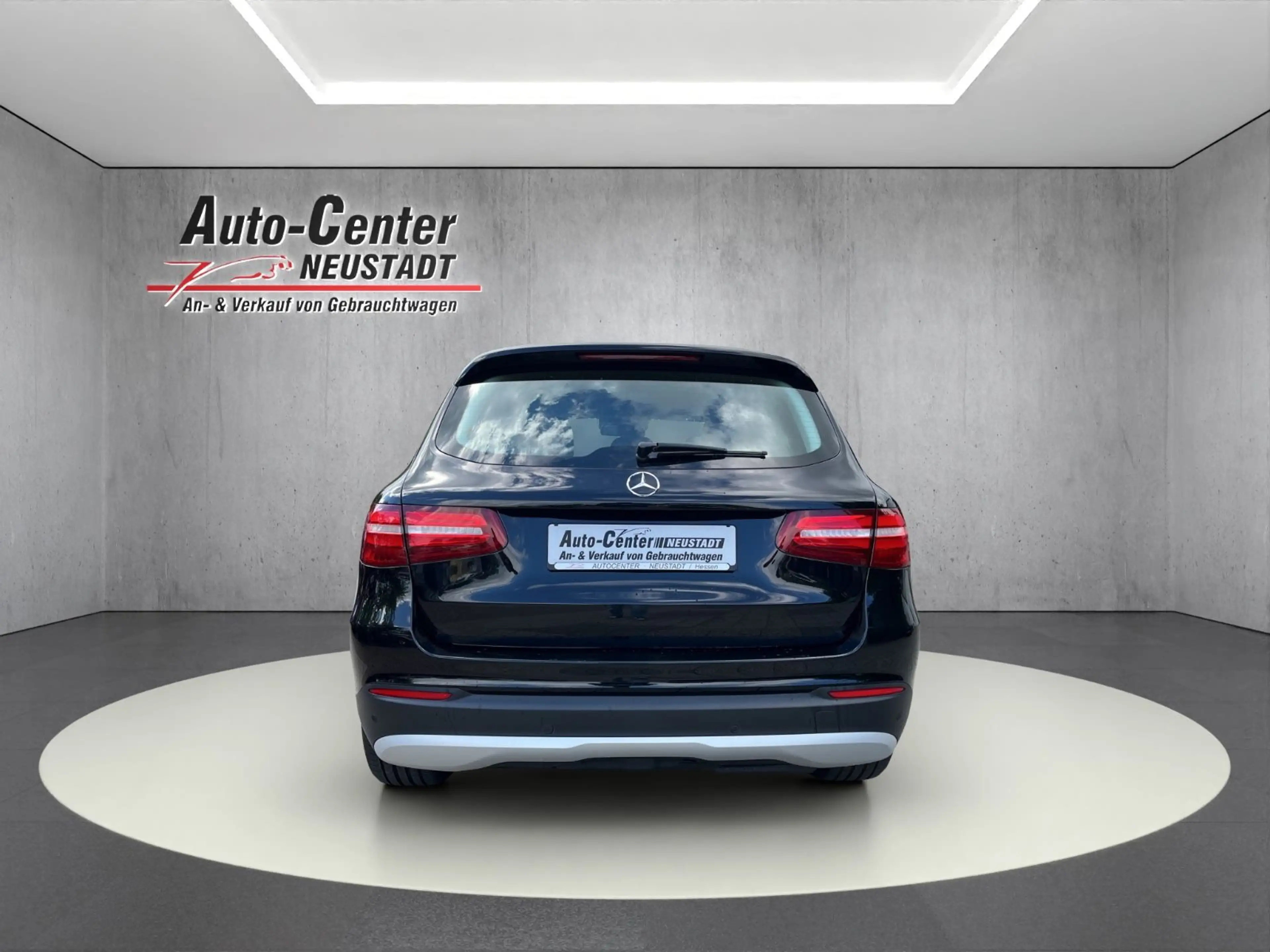 Mercedes-Benz GLC 350 d 4Matic AHK/LED/BURMESTER/NAVI/DAB+ — photo 4