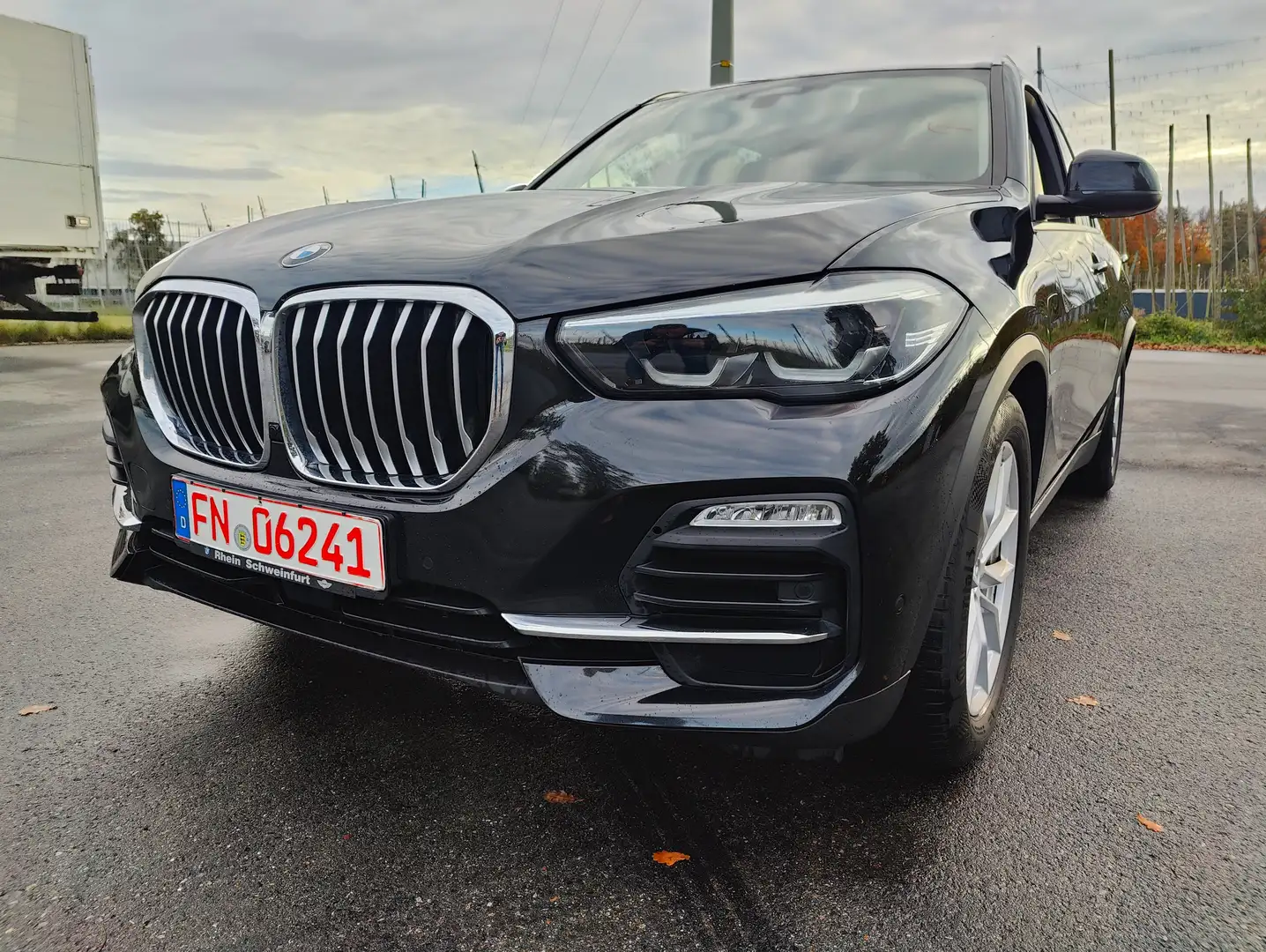 BMW X5 xDrive 45 e / PLUG-IN / 290KW Schwarz - 1