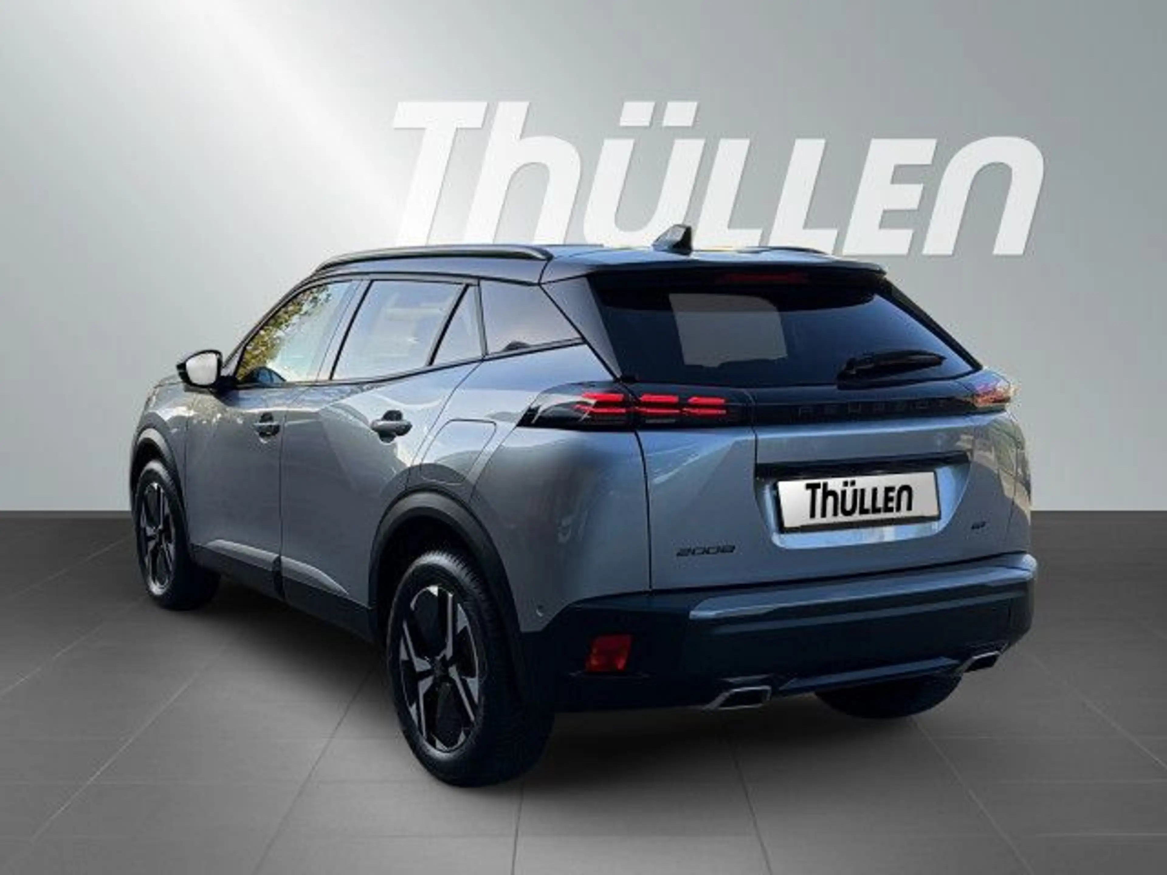 Peugeot 2008 GT PureTech EAT8 / PANO / 360°-Kam. / SHZ — photo 3