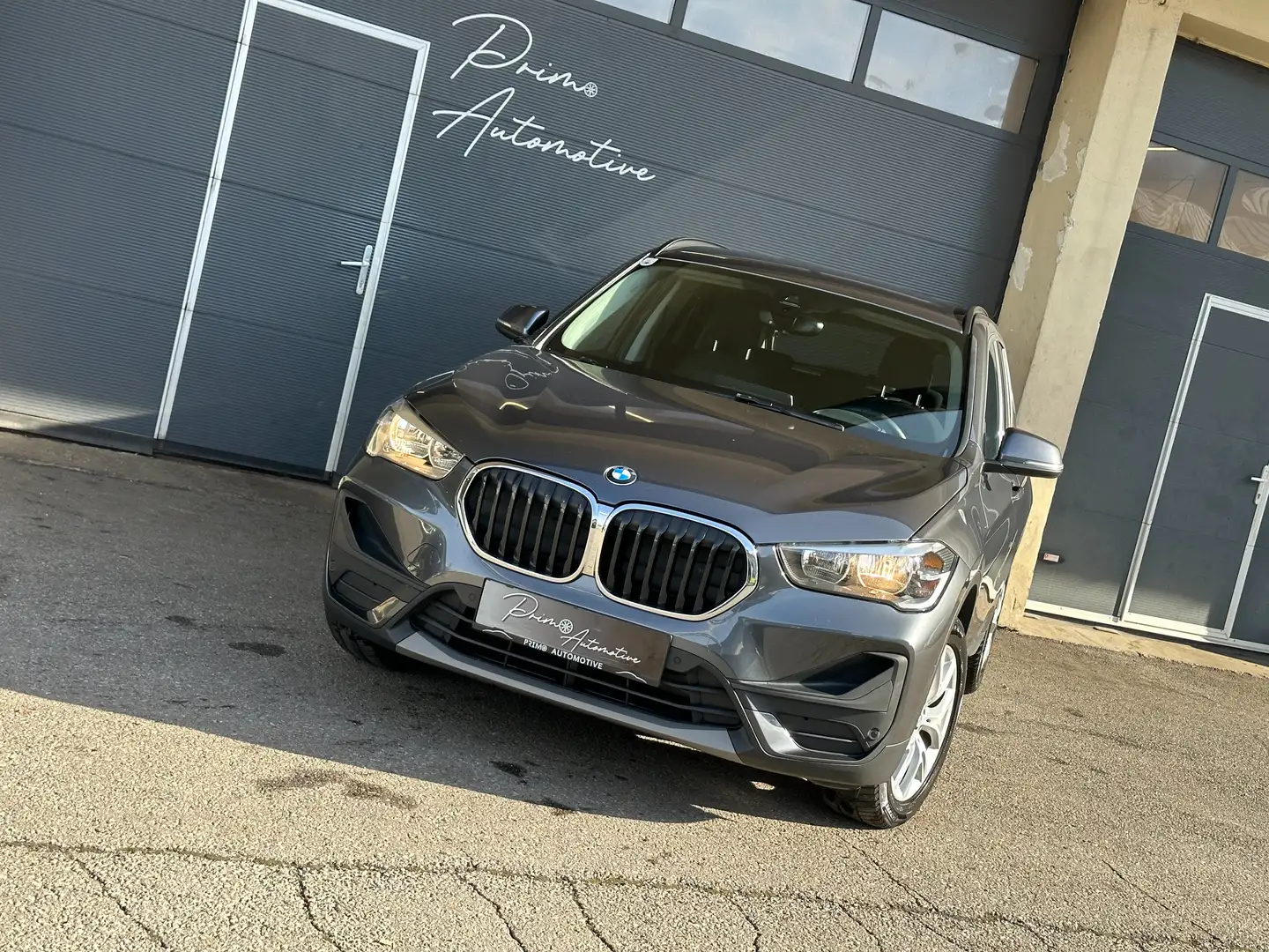 BMW X1 sDrive16d Advantage Aut. HeadUp* Virtual* ab 189,- Grau - 1