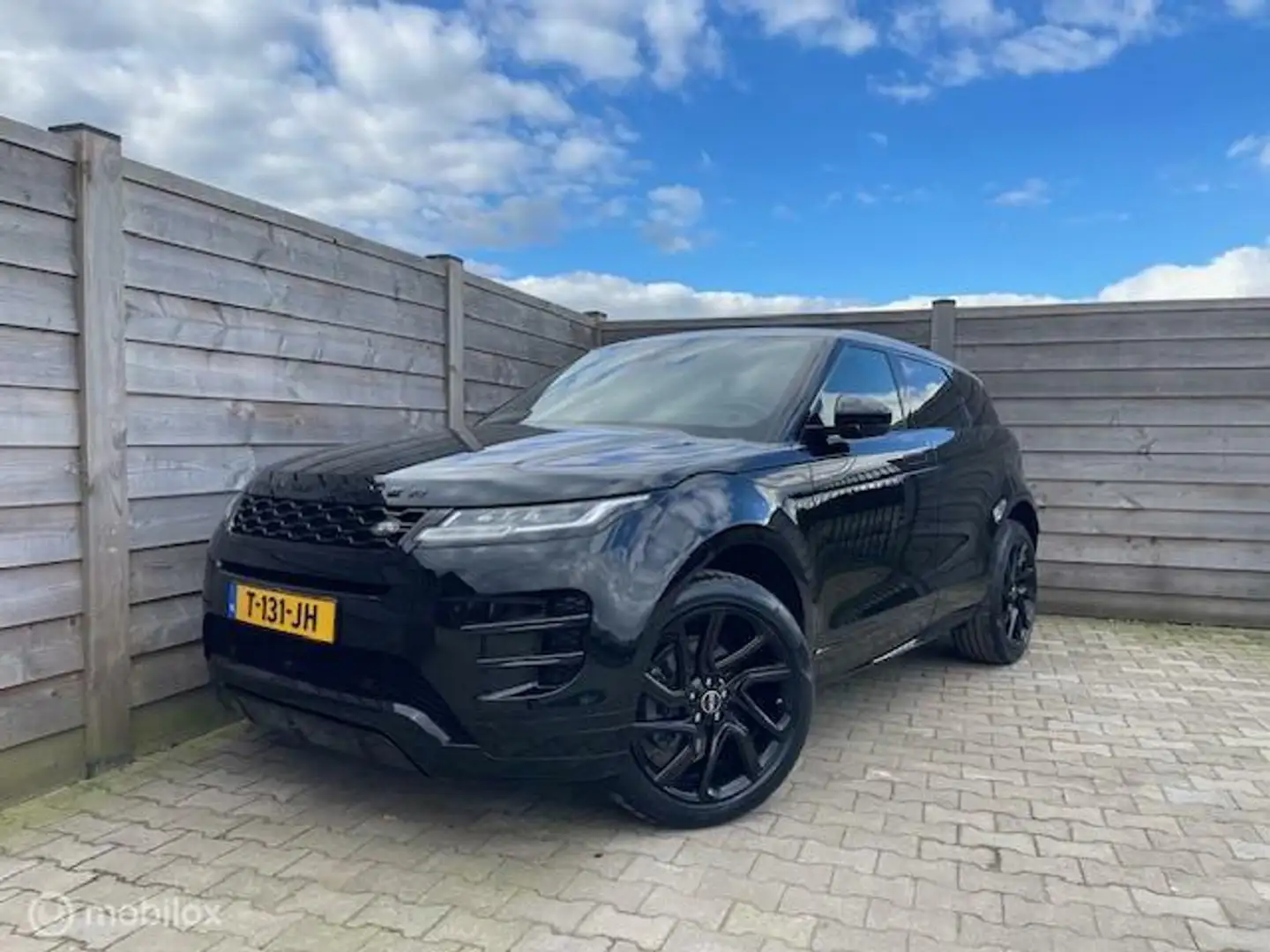 Land Rover Range Rover Evoque 2.0 P200 AWD R-Dynamic HSE Schwarz - 1