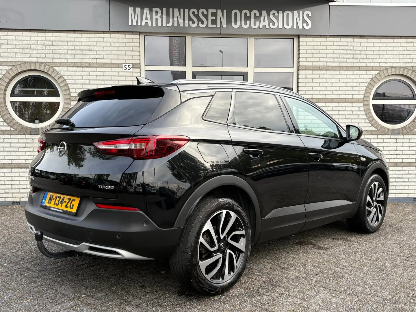 Opel Grandland X 1.2 Turbo Ultimate|Leder,Trekh,Nav| Nero - 2
