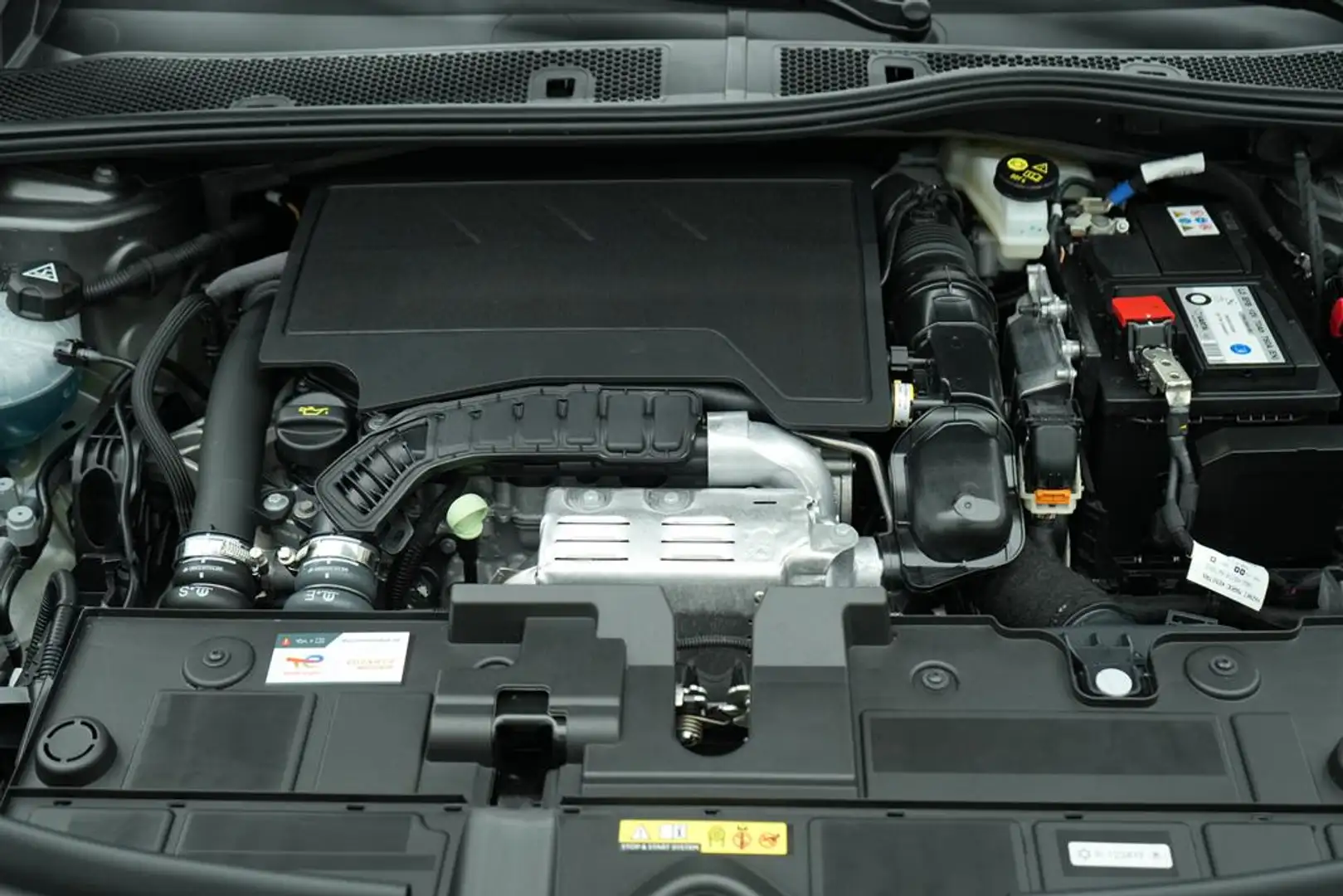 Citroen C4 PureTech 130 Max - 2