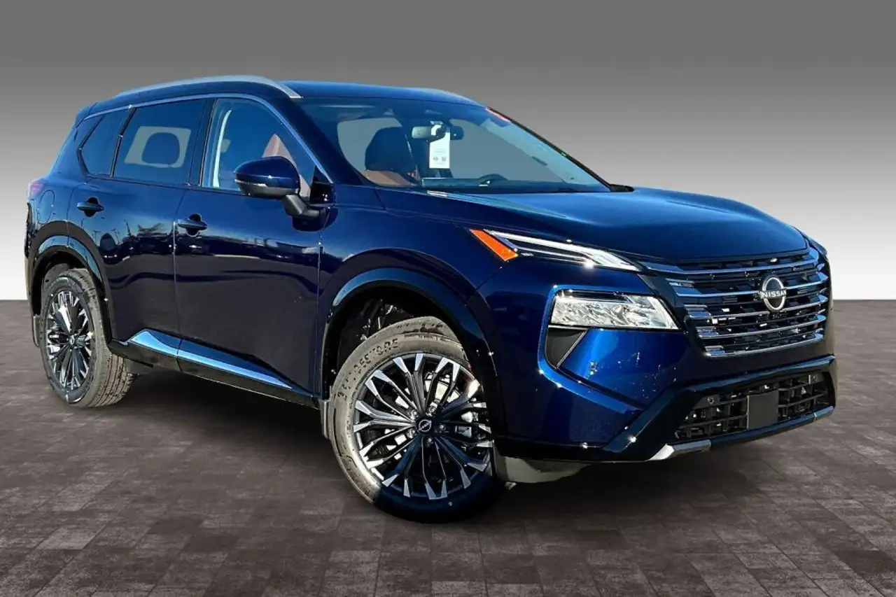 Nissan Rogue снимка Nissan Rogue