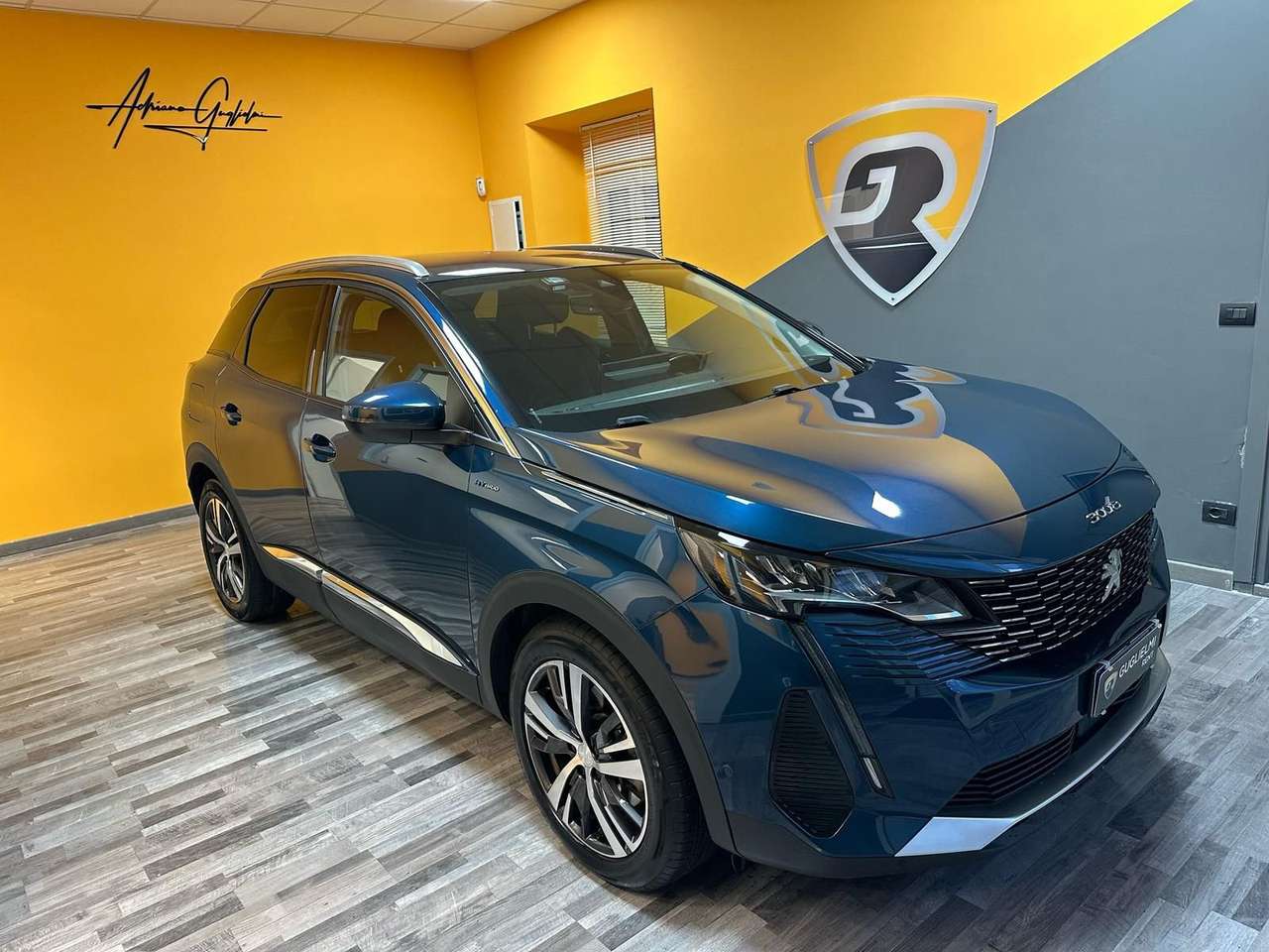 Peugeot 3008 Hybrid 225 e-EAT8 GT