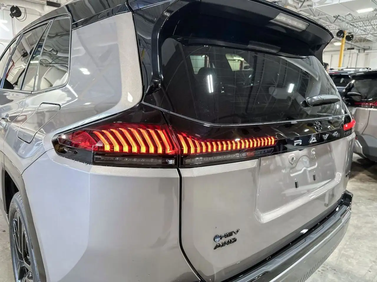Toyota RAV 4 снимка Toyota RAV 4