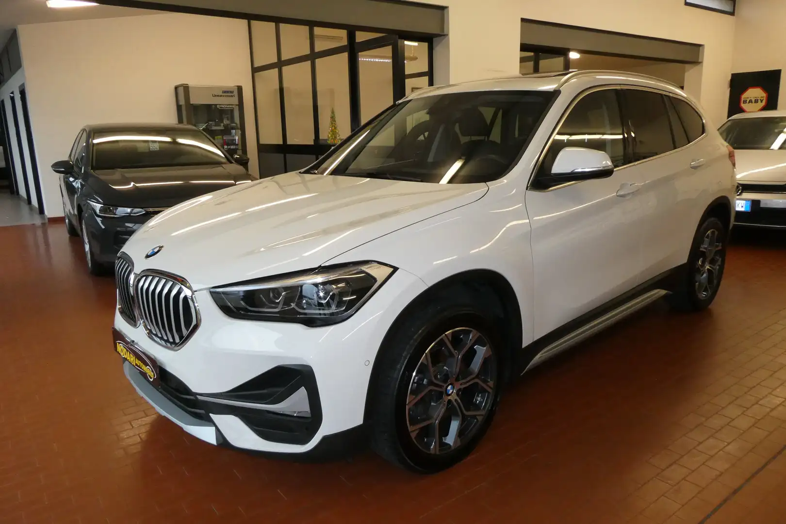 BMW X1 X1 F48 2019 sdrive18d xLine Plus auto Blanc - 1