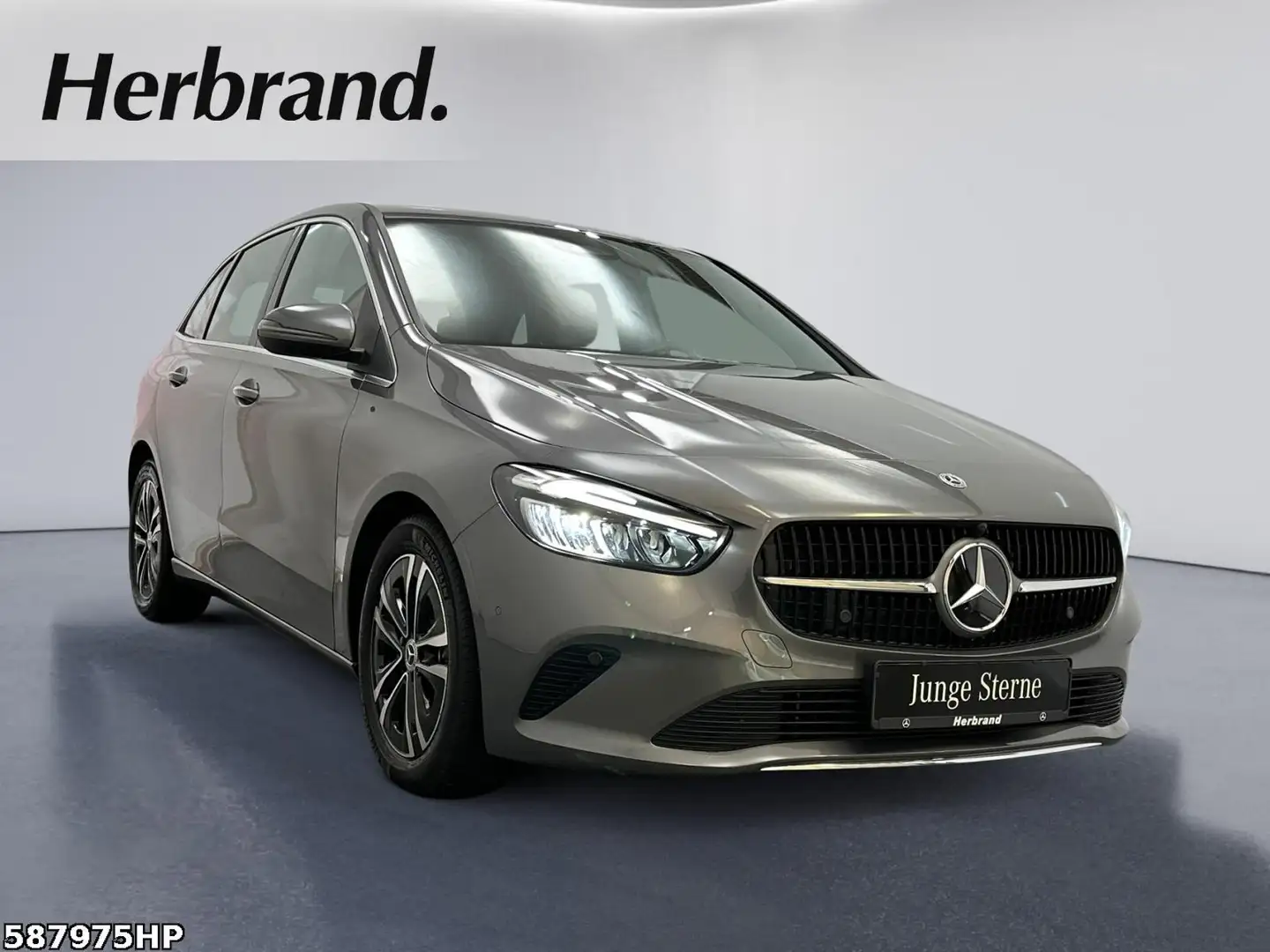Mercedes-Benz B 180 Progressive *AHK Lenkradhzg Rückfahrkamera Grau - 2