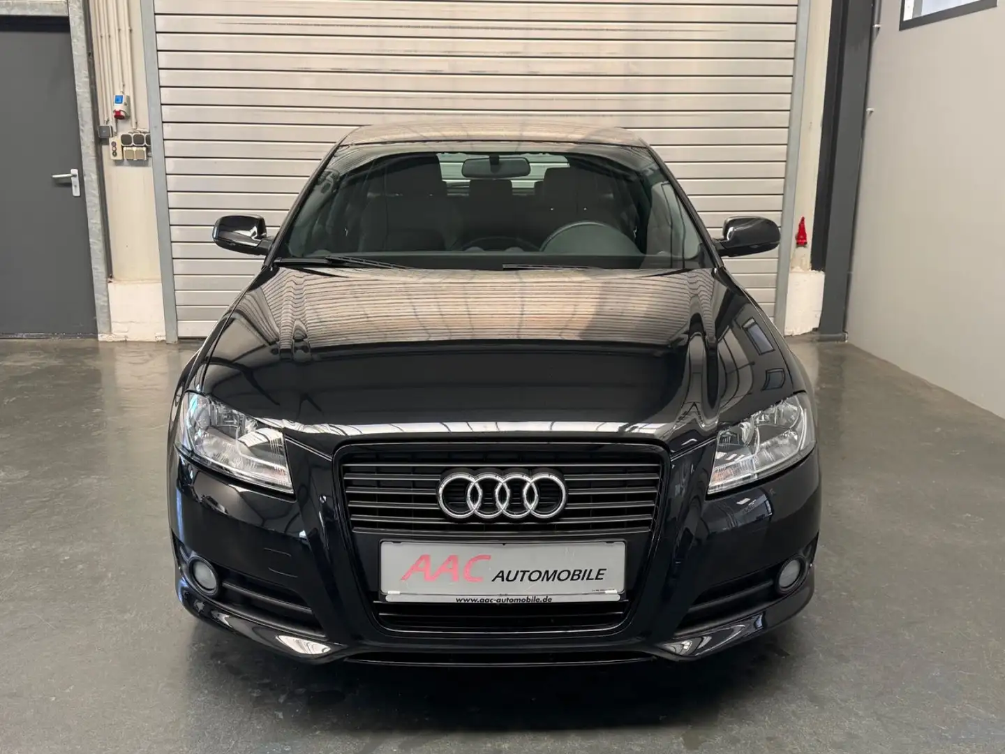 Audi A3 Sportback 1.8 TFSI S line Sportpaket plus Noir - 2