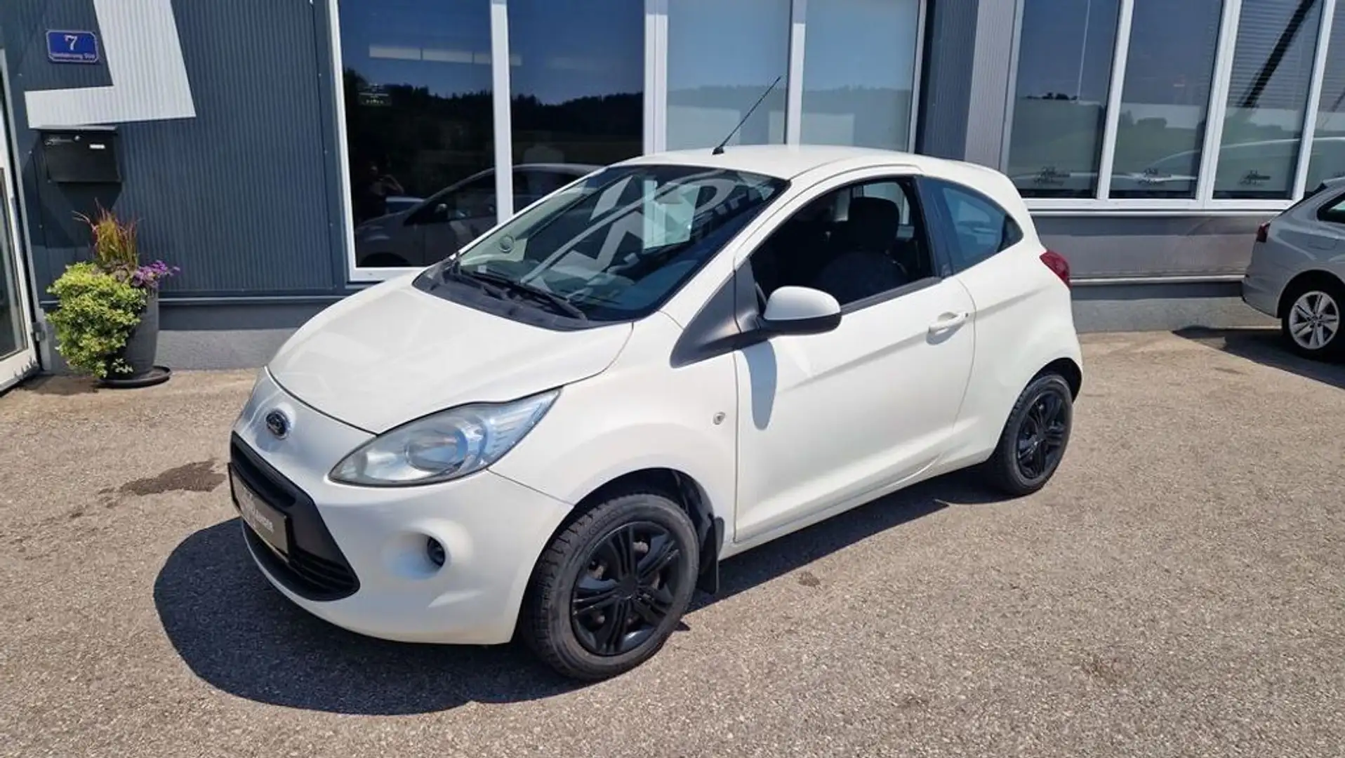 Ford Ka/Ka+ Iconic Weiß - 2